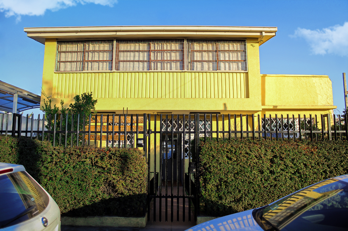 Escuela Genoveva Moll Briones
