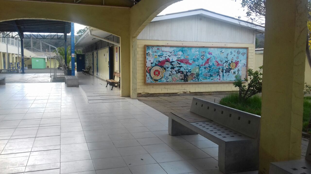 Escuela Basica Teresa Cannon De B.
