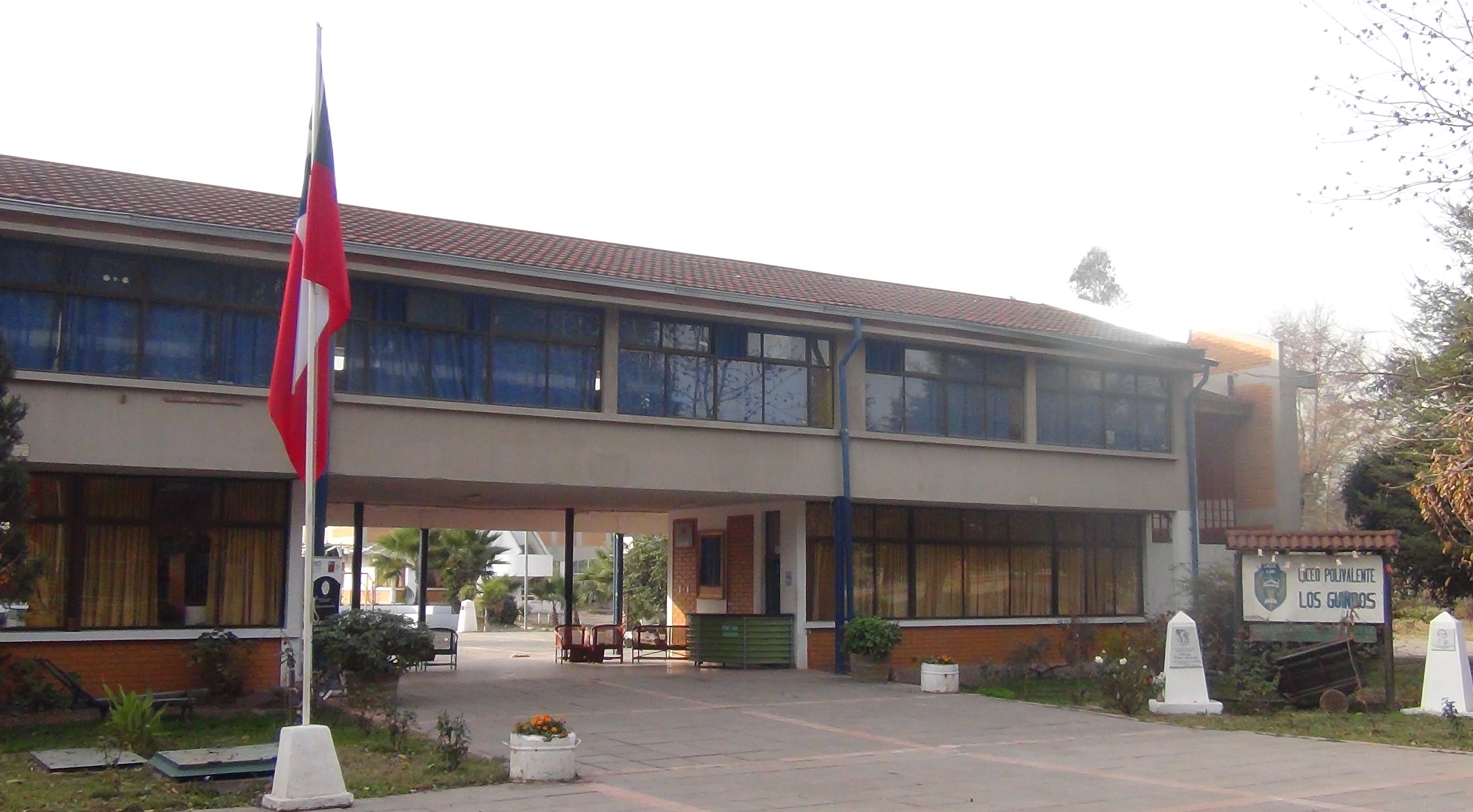 Liceo Polivalente Los Guindos