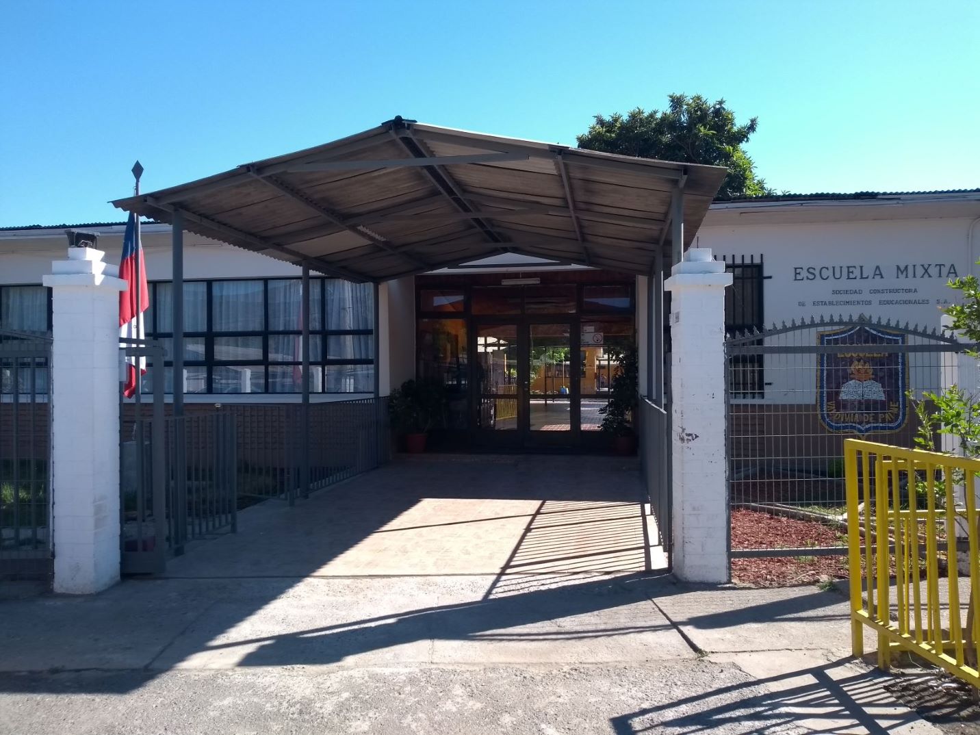 Escuela Valdivia De Paine