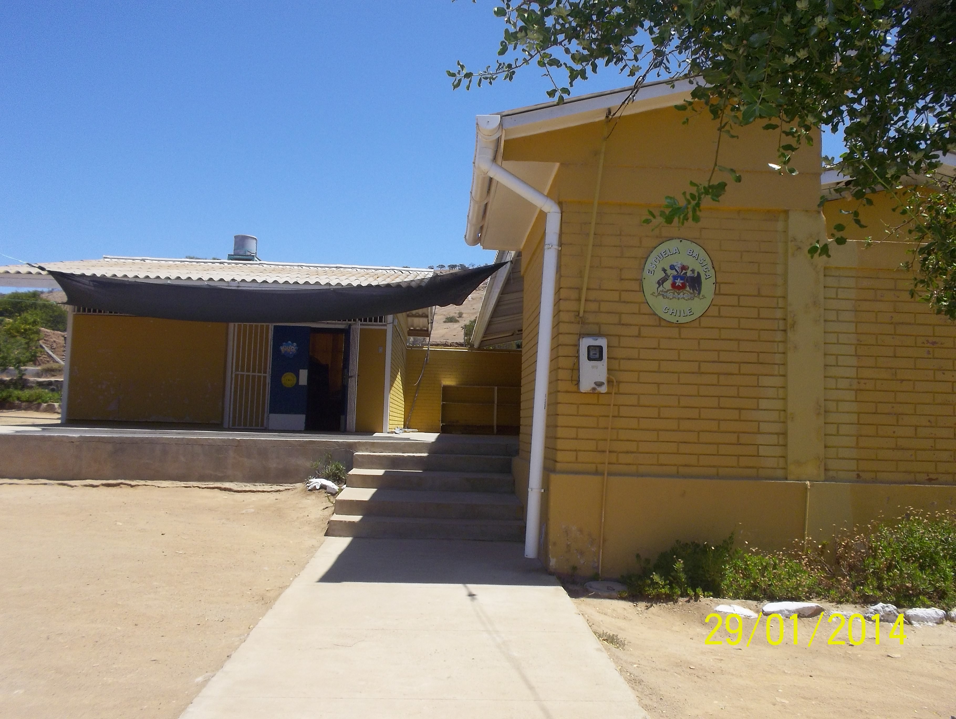 Escuela Basica Carquindano