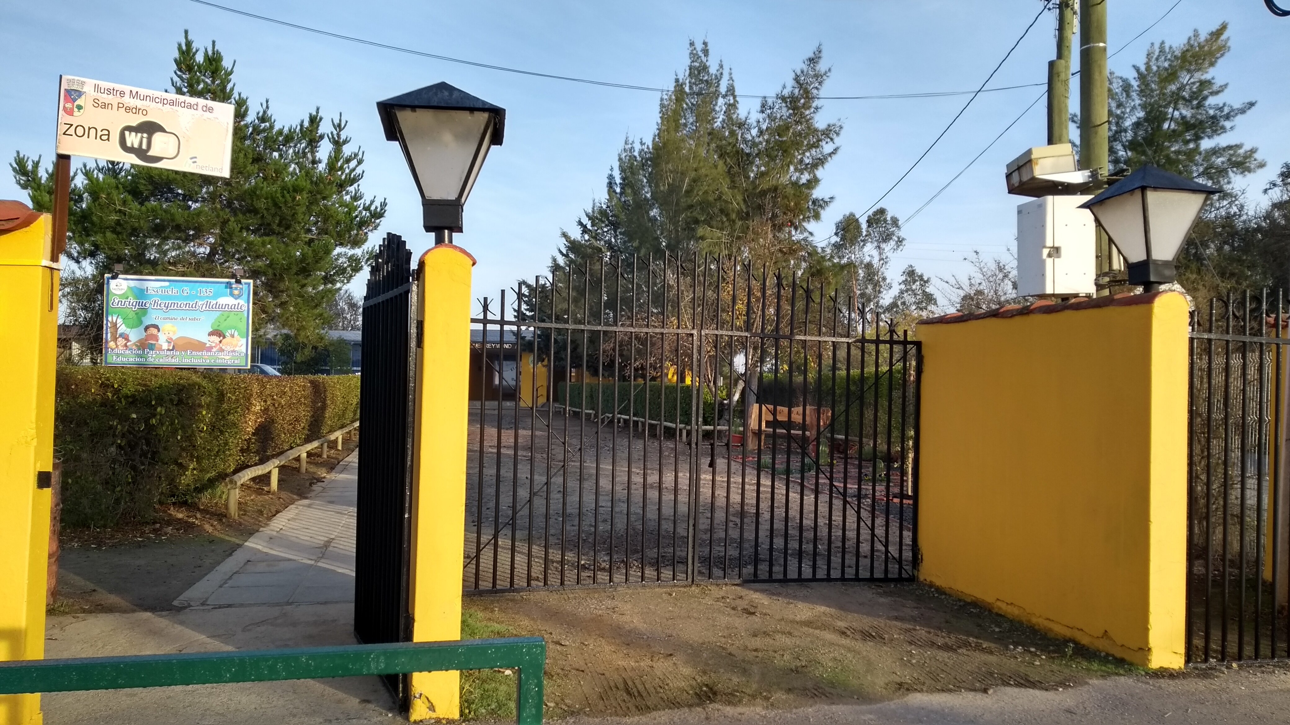 Escuela Enrique Reymond Aldunate