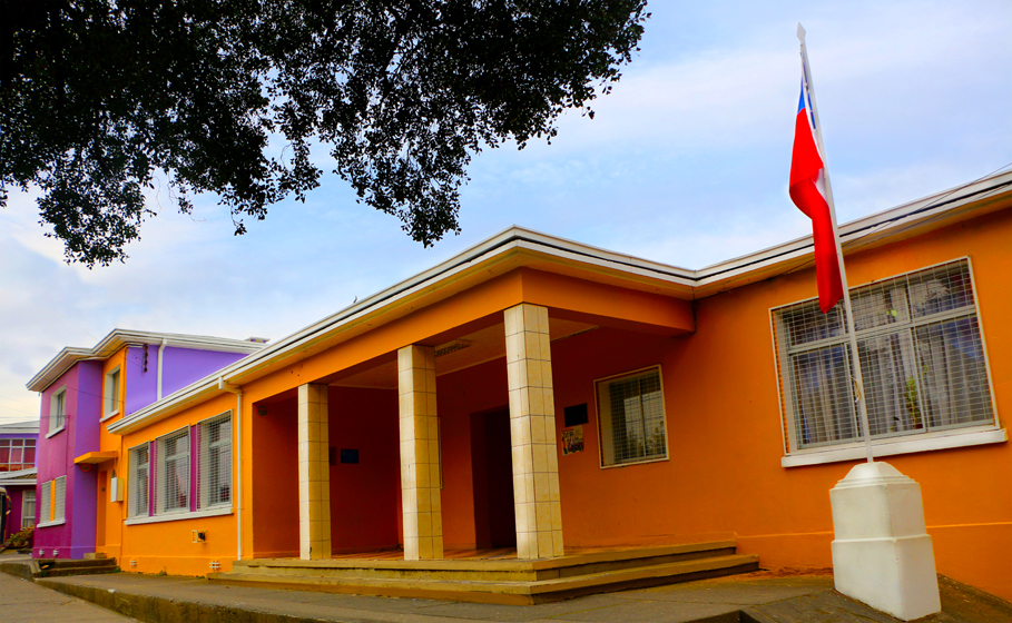 Escuela Andres Alcazar