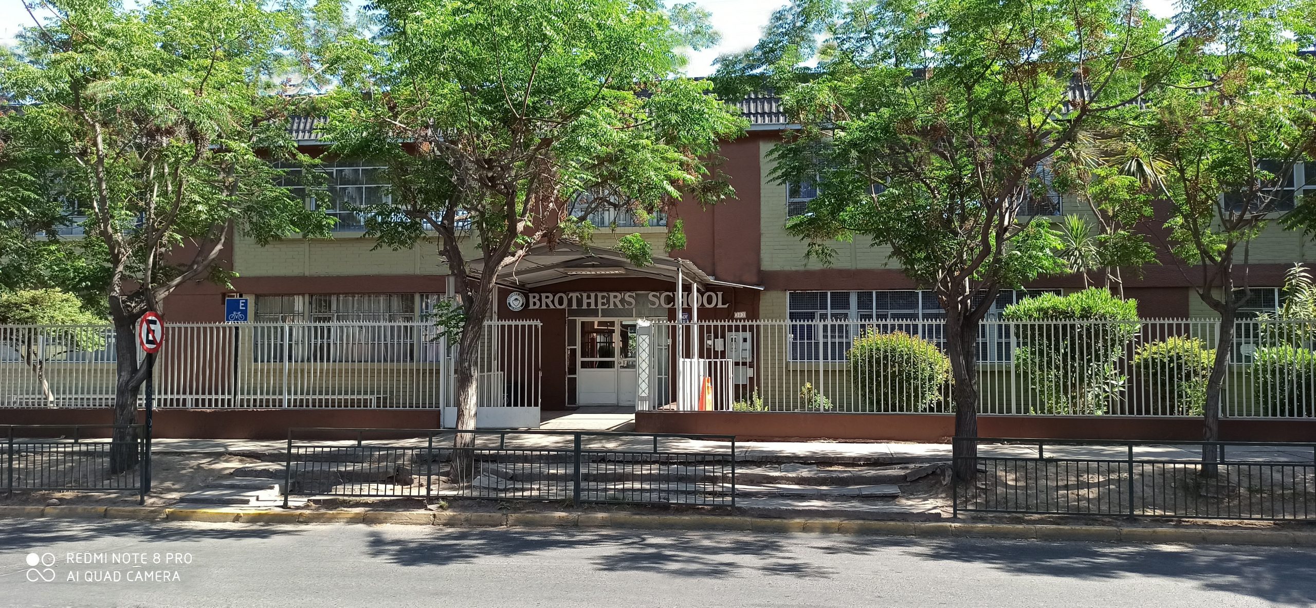 Escuela Basica Part.Brothers School