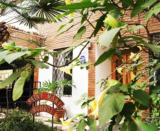 Escuela Saint Mary School