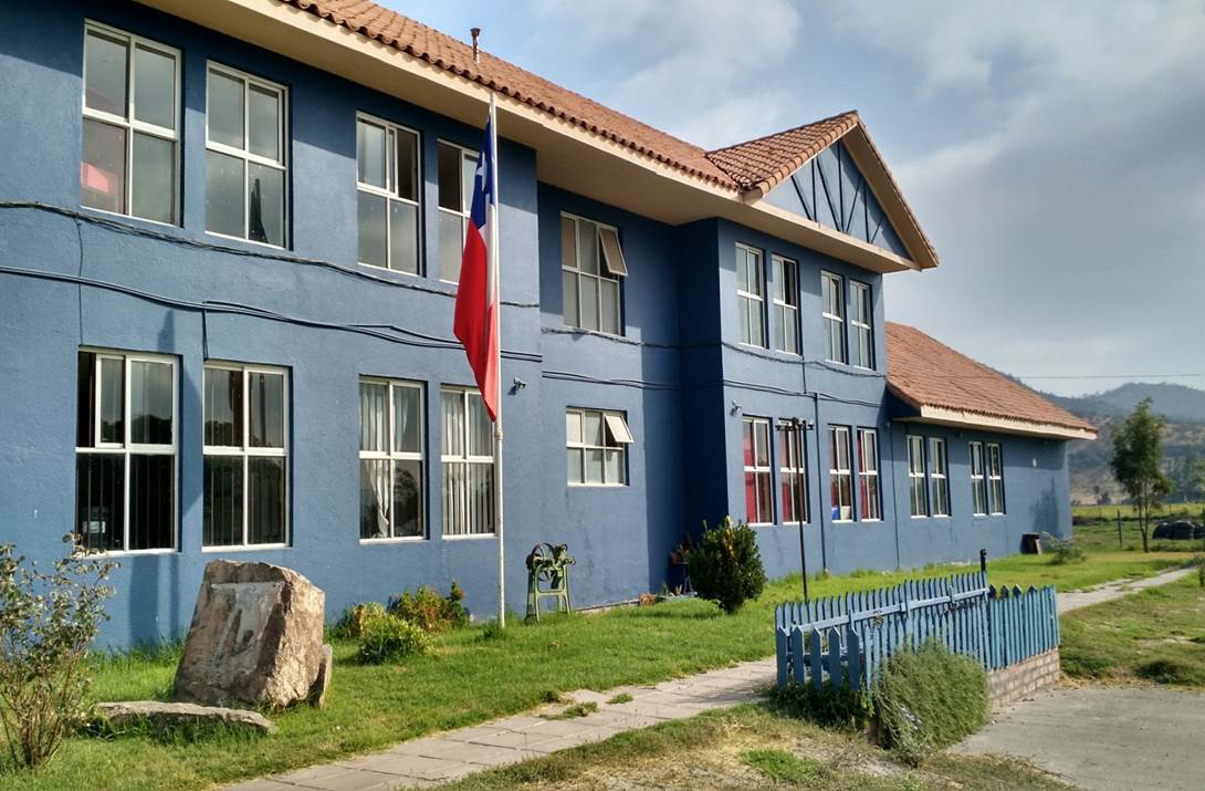 Liceo Municipal Polivalente Maria Pinto