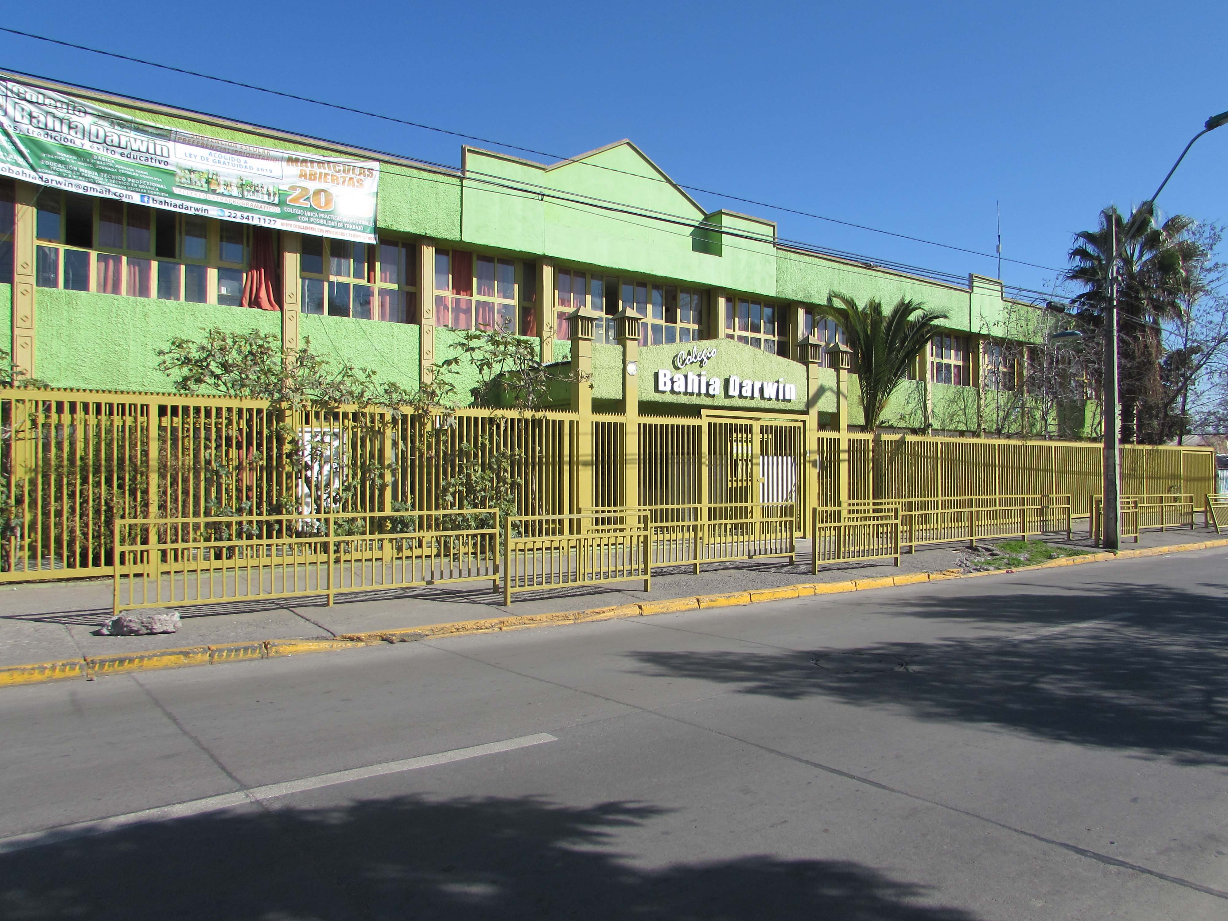 Liceo Polivalente Bahia Darwin