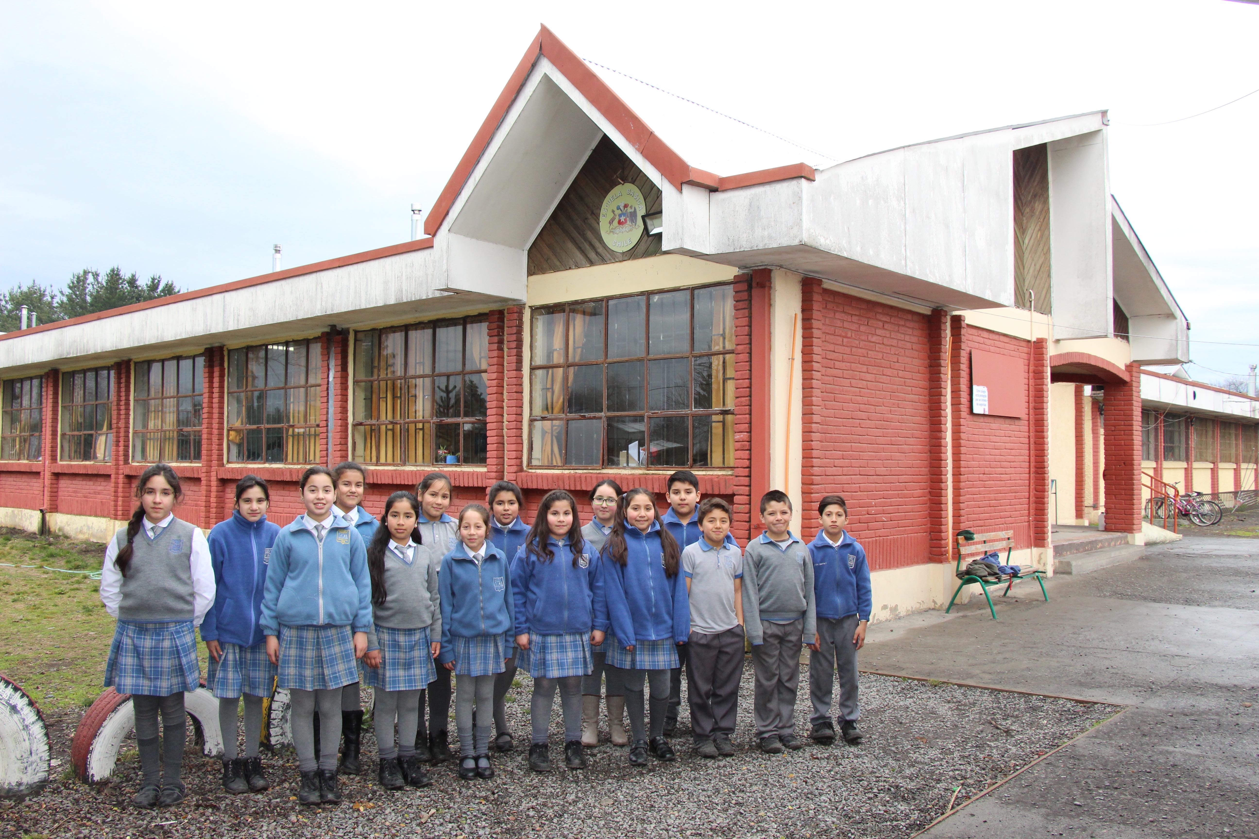 Escuela Basica Chacayal Sur