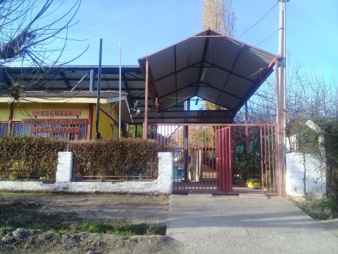 Escuela Basica Aurora Velasco Perez