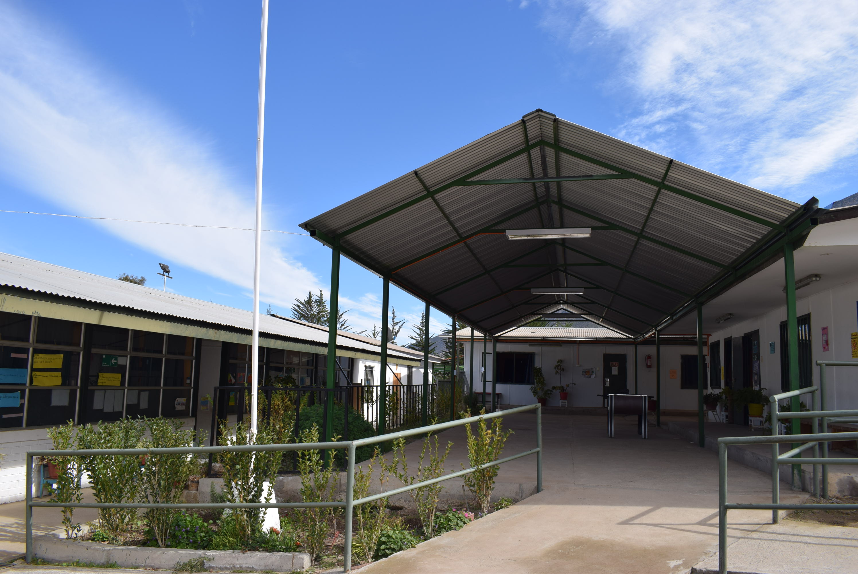Colegio Basico Renacer De Cerrillos