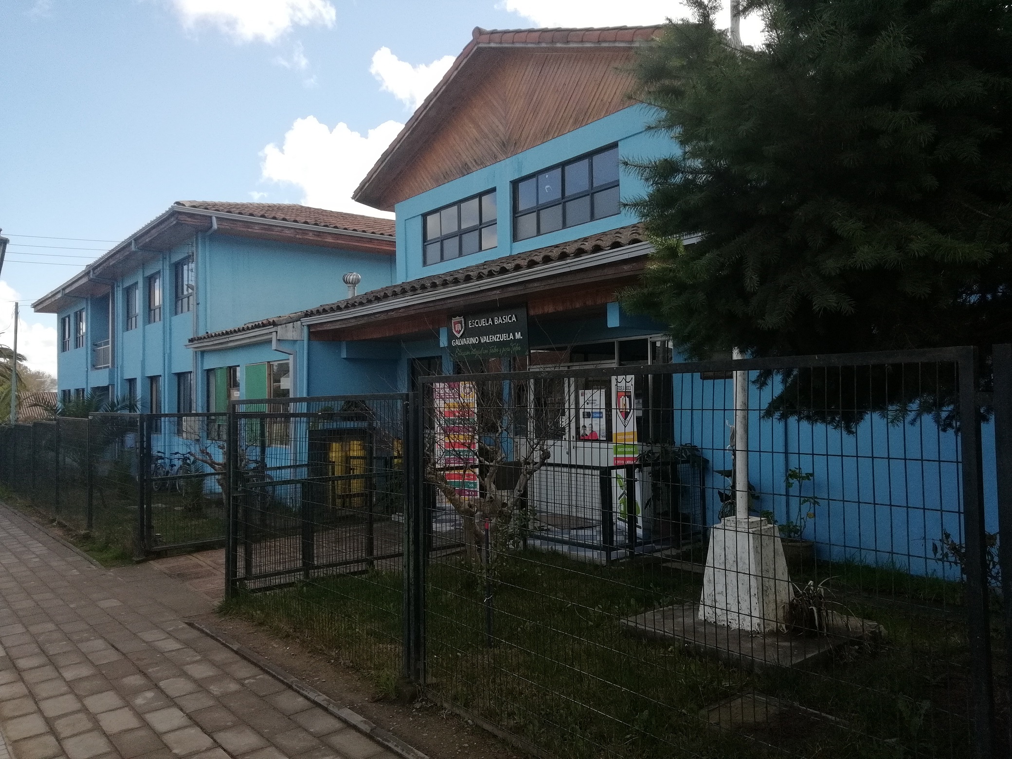 Escuela Basica Galvarino Valenzuela Moraga