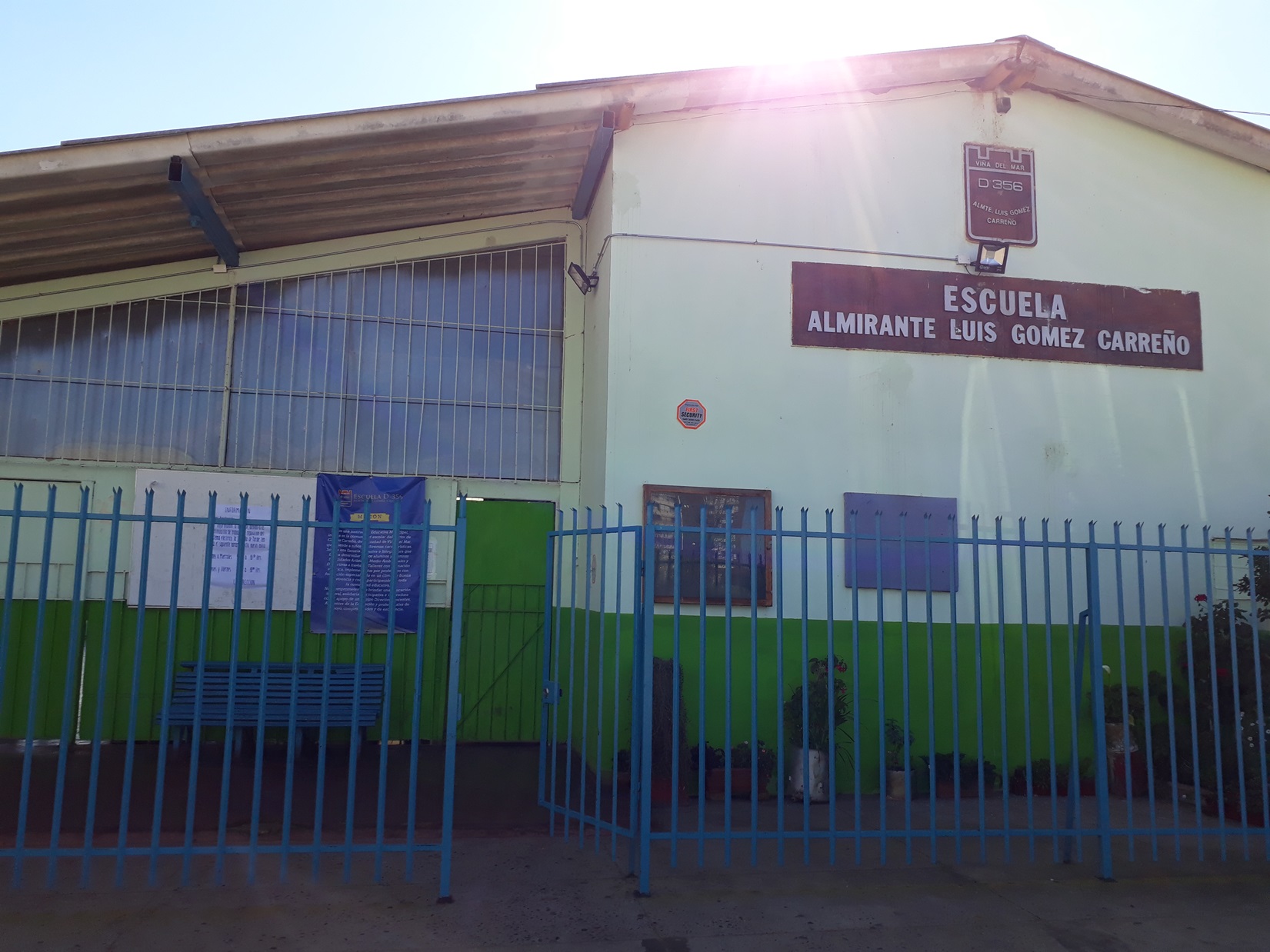 Escuela Almirante Luis Gomez Carreno