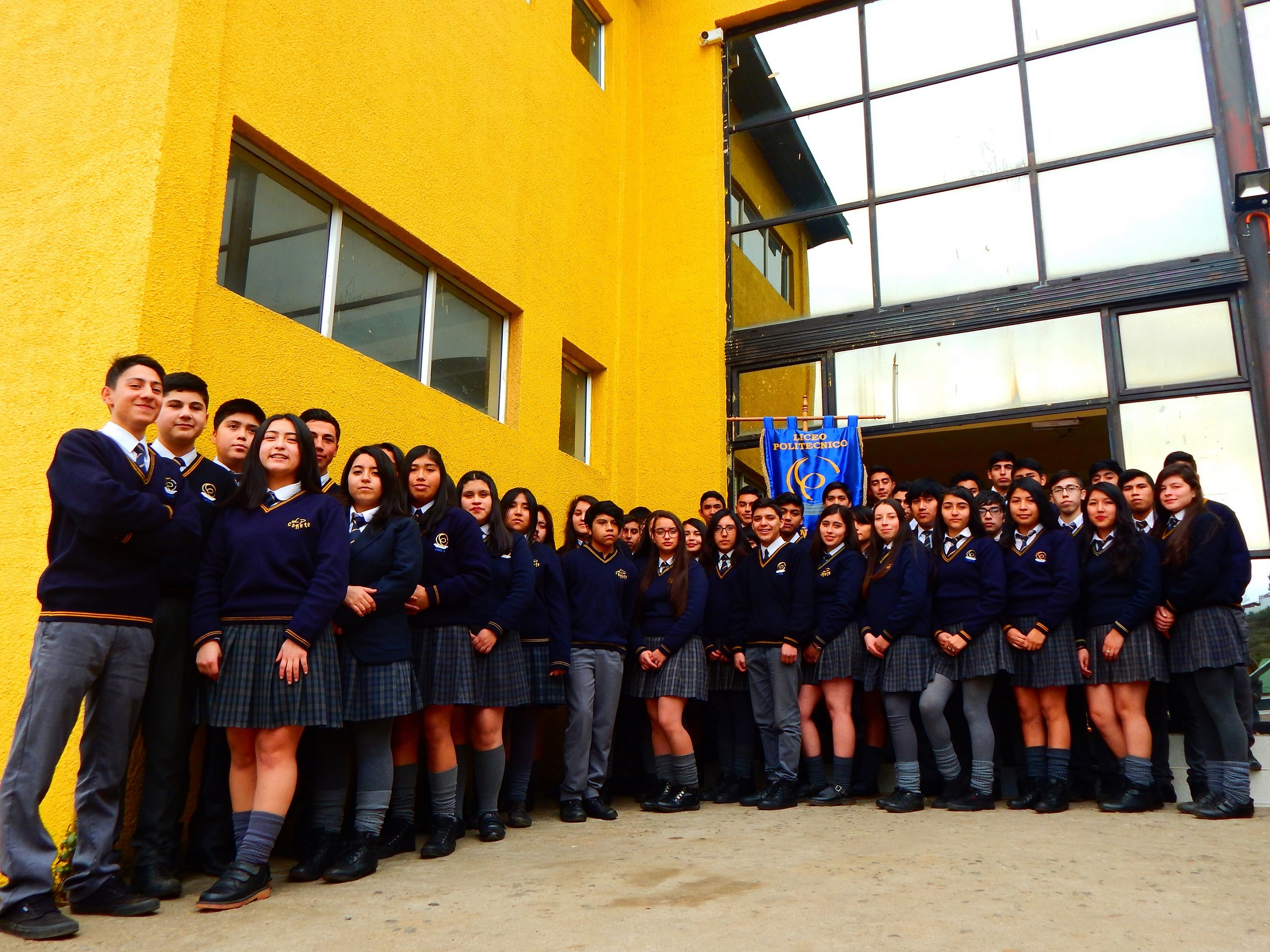 Liceo Politecnico Canete