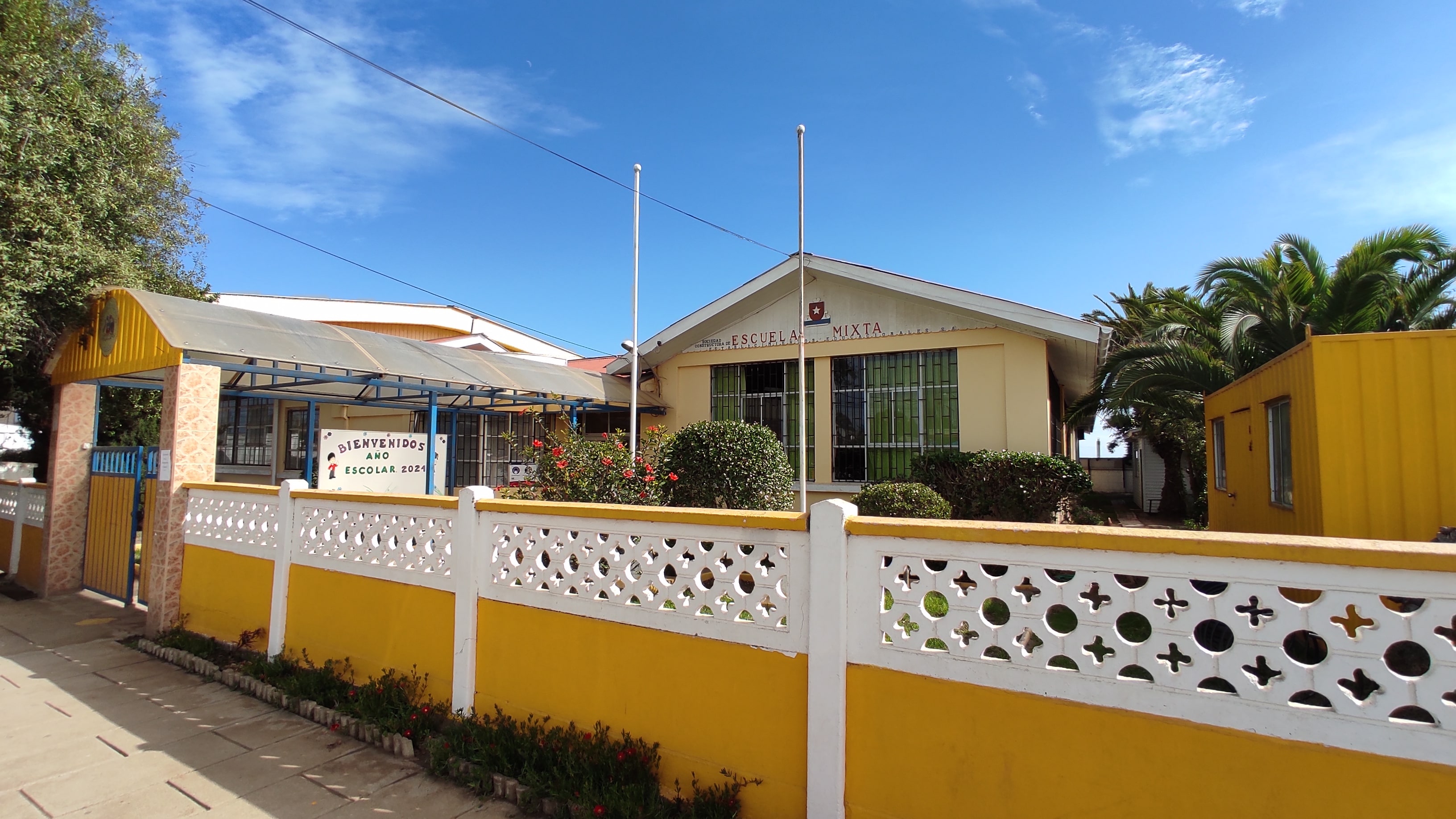 Escuela Basica Las Cruces