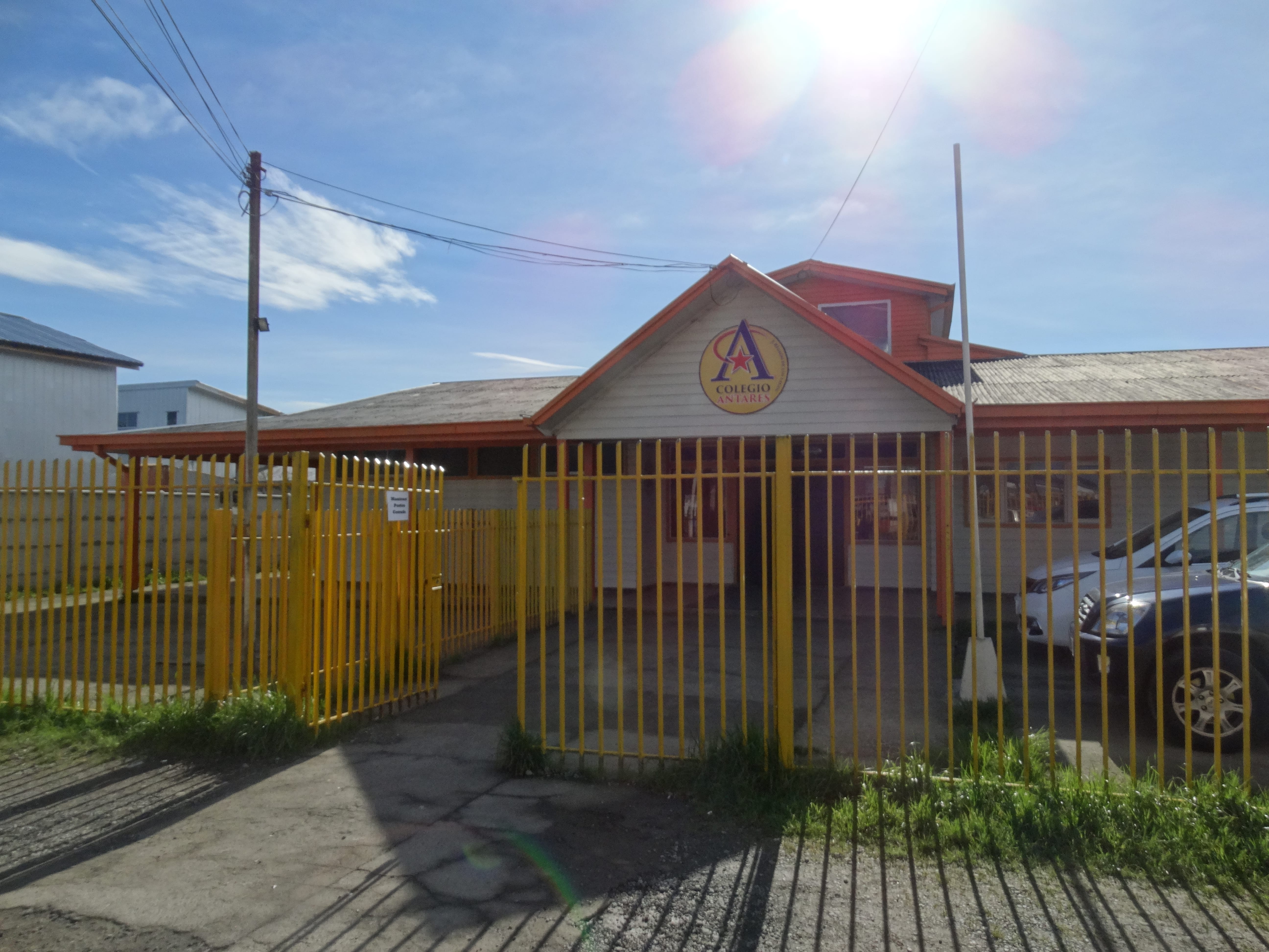 Colegio Particular Antares De Alerce