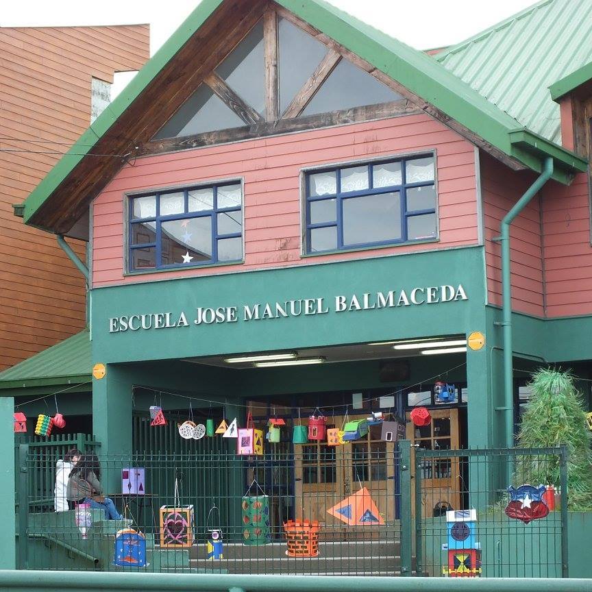 Escuela Jose Manuel Balmaceda