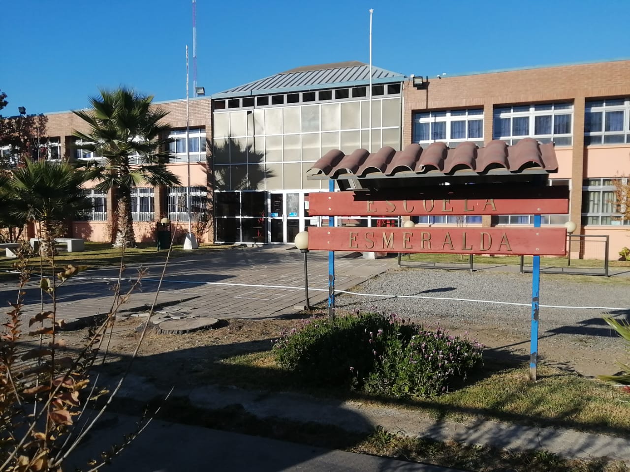 Colegio Municipal La Esmeralda
