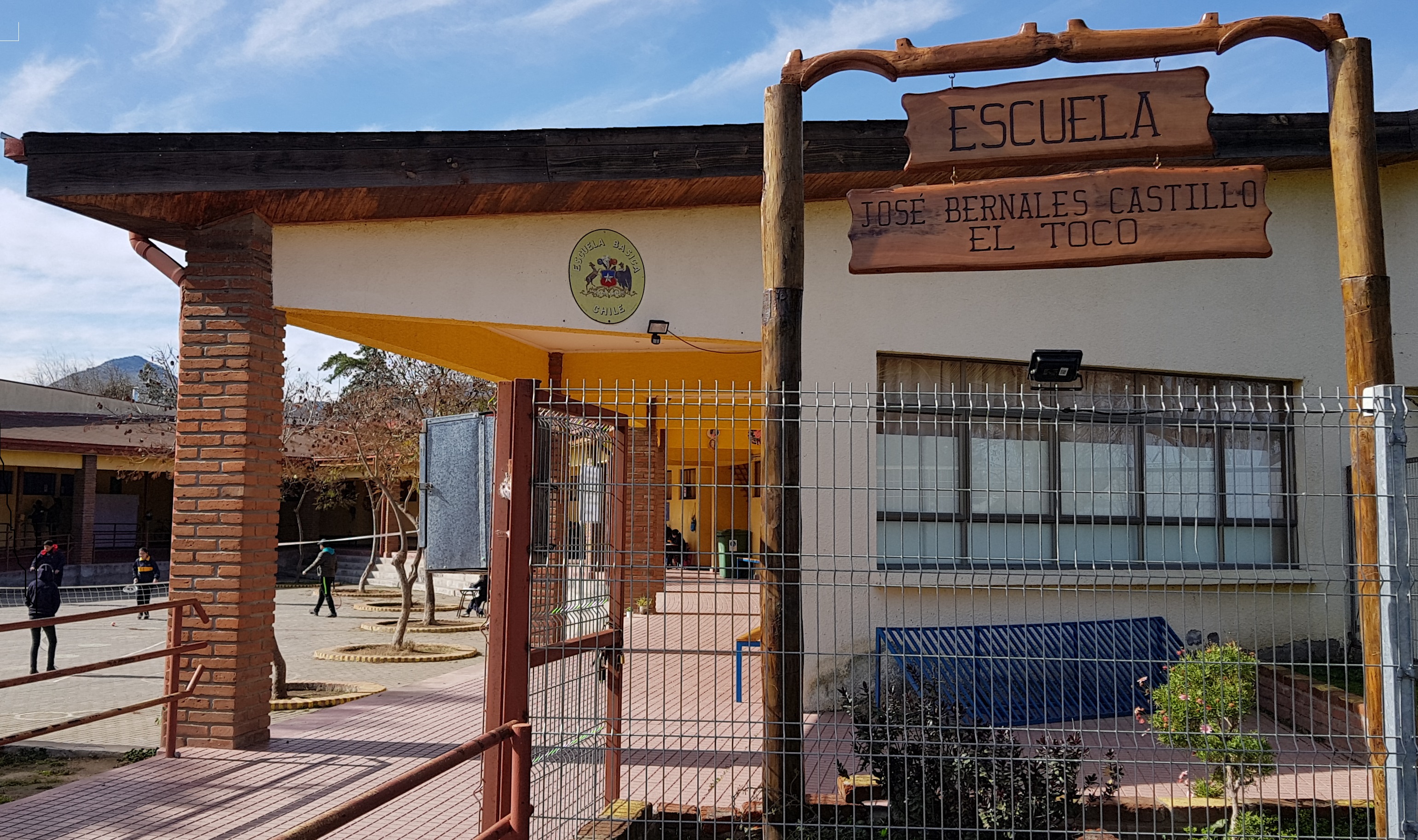 Escuela Basica Jose Bernales Castillo