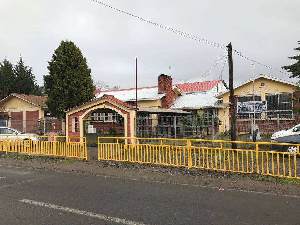 Escuela Basica Raul Caceres Pacheco
