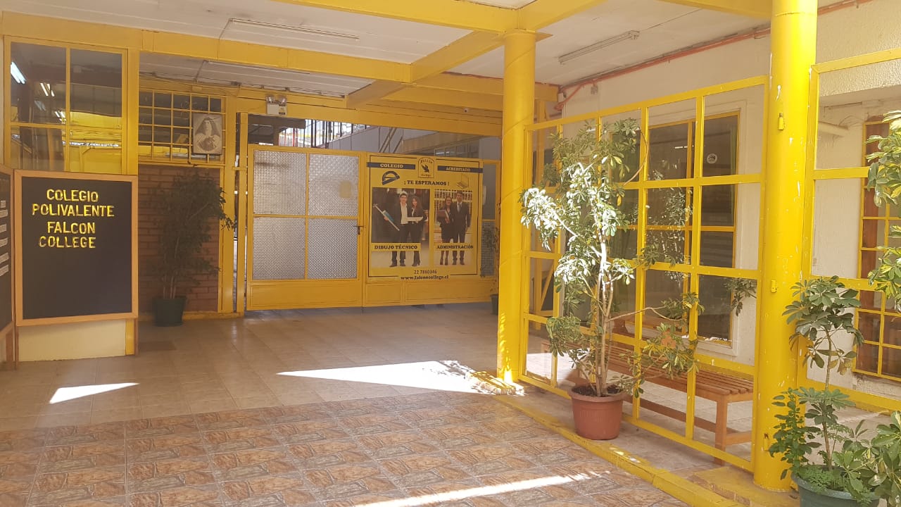 Colegio Polivalente Falcon College