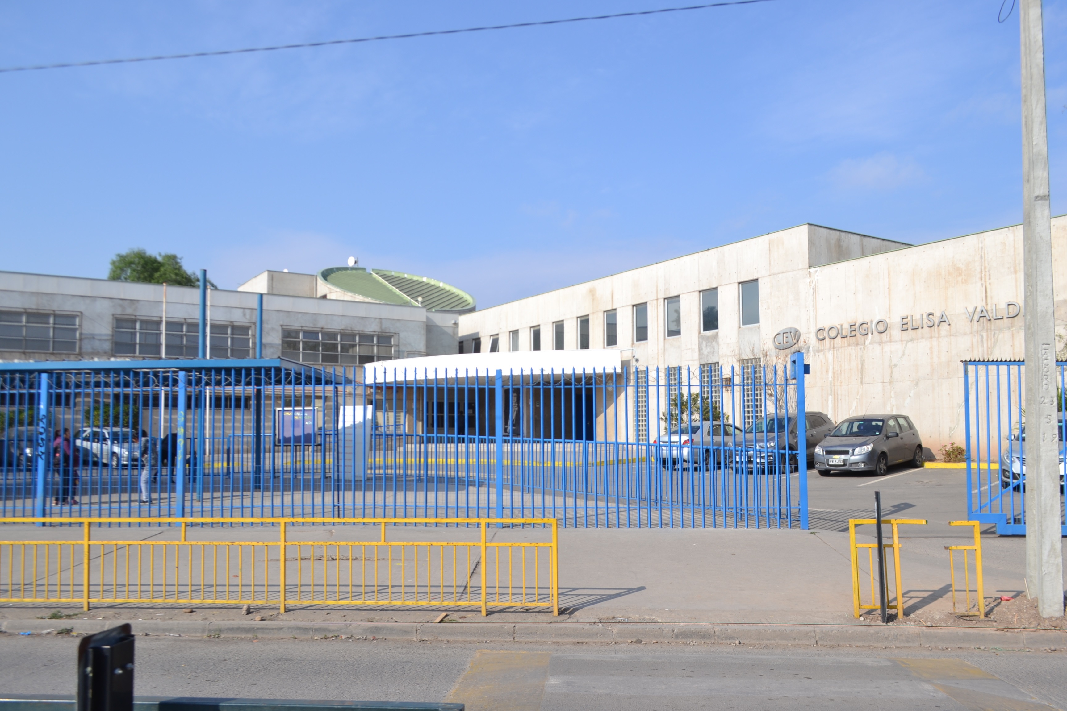 Colegio Polivalente Elisa Valdes