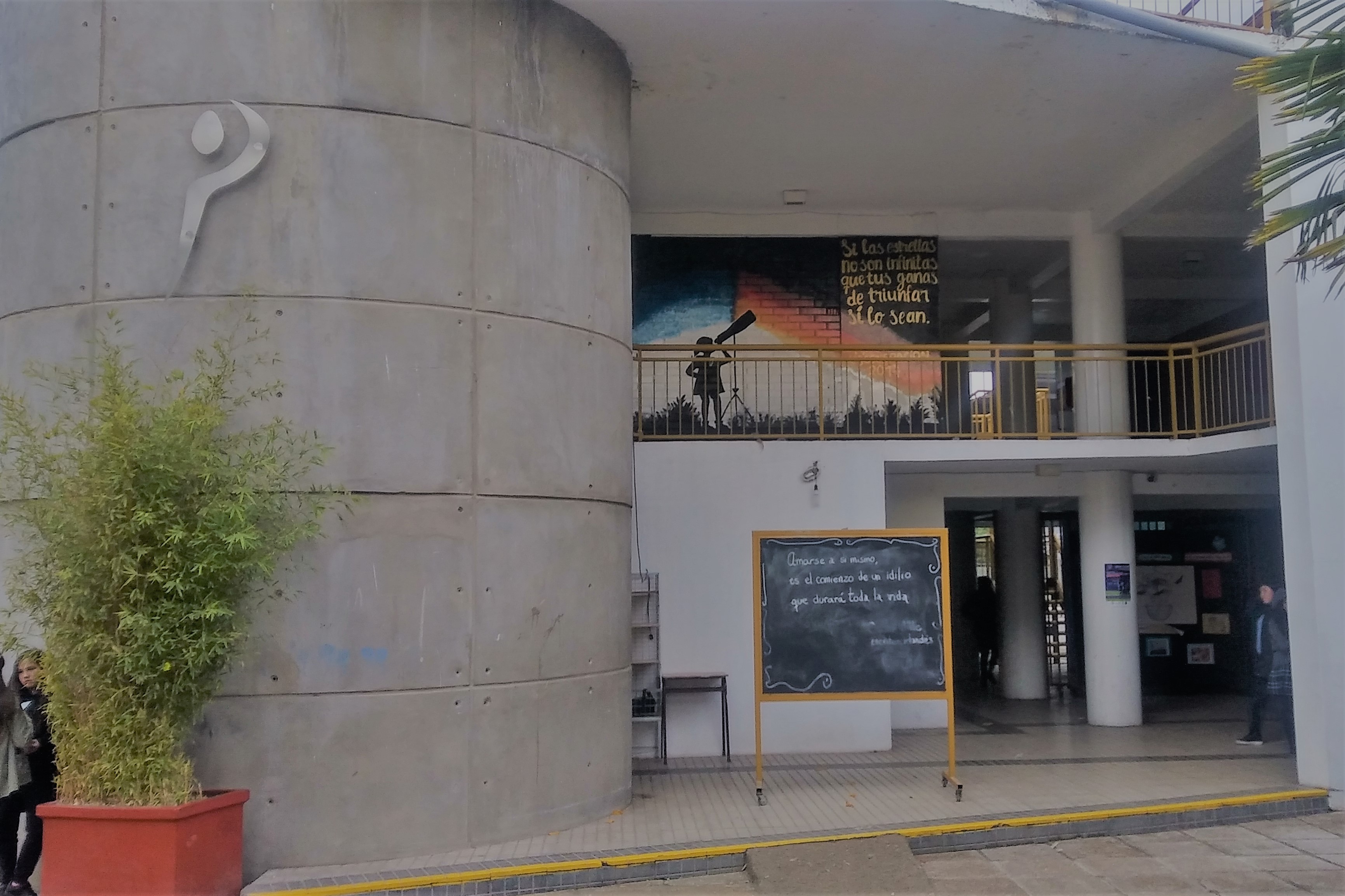 Colegio Bicentenario Moderno Paine
