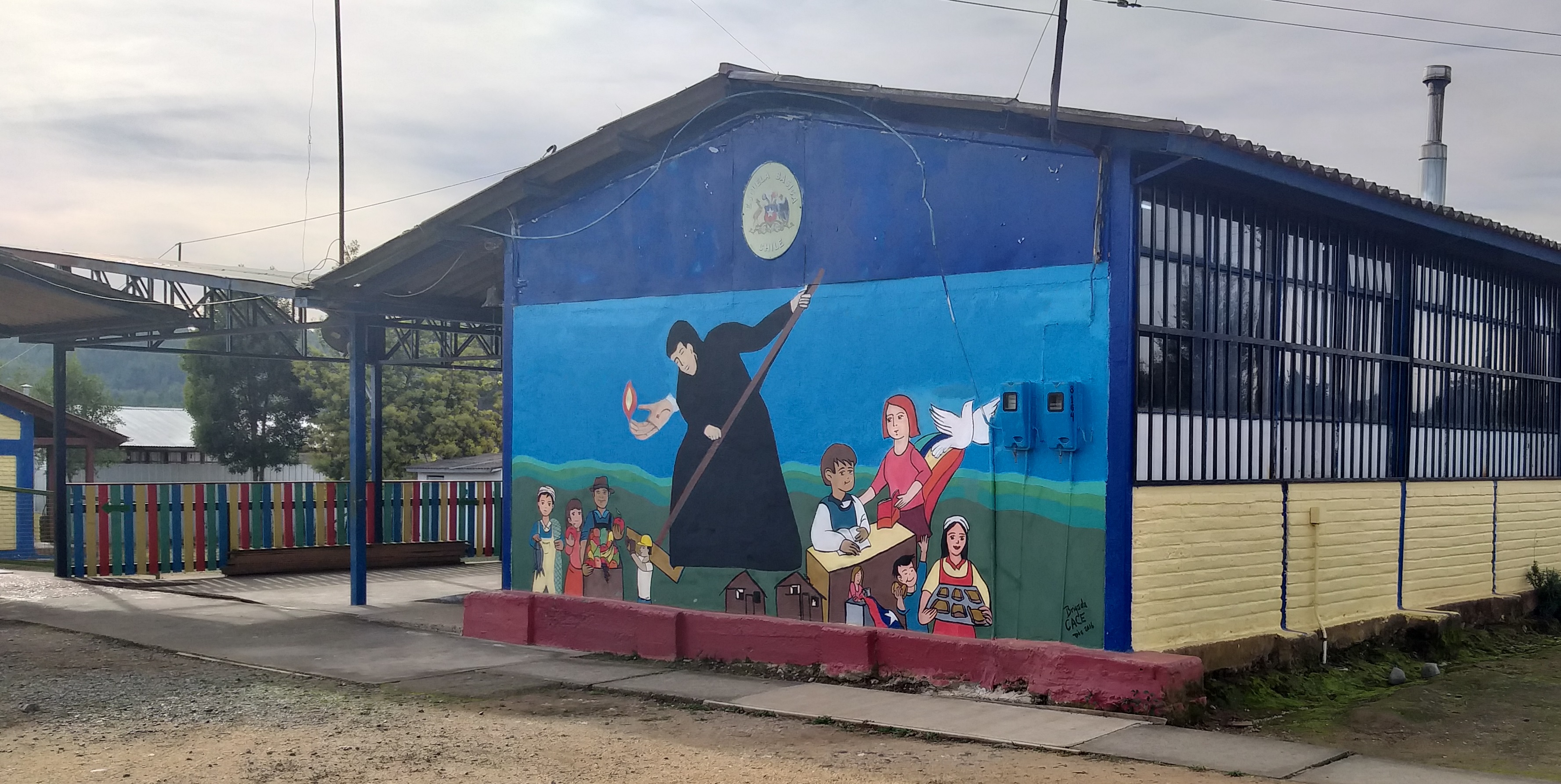 Escuela Padre Alberto Hurtado C.