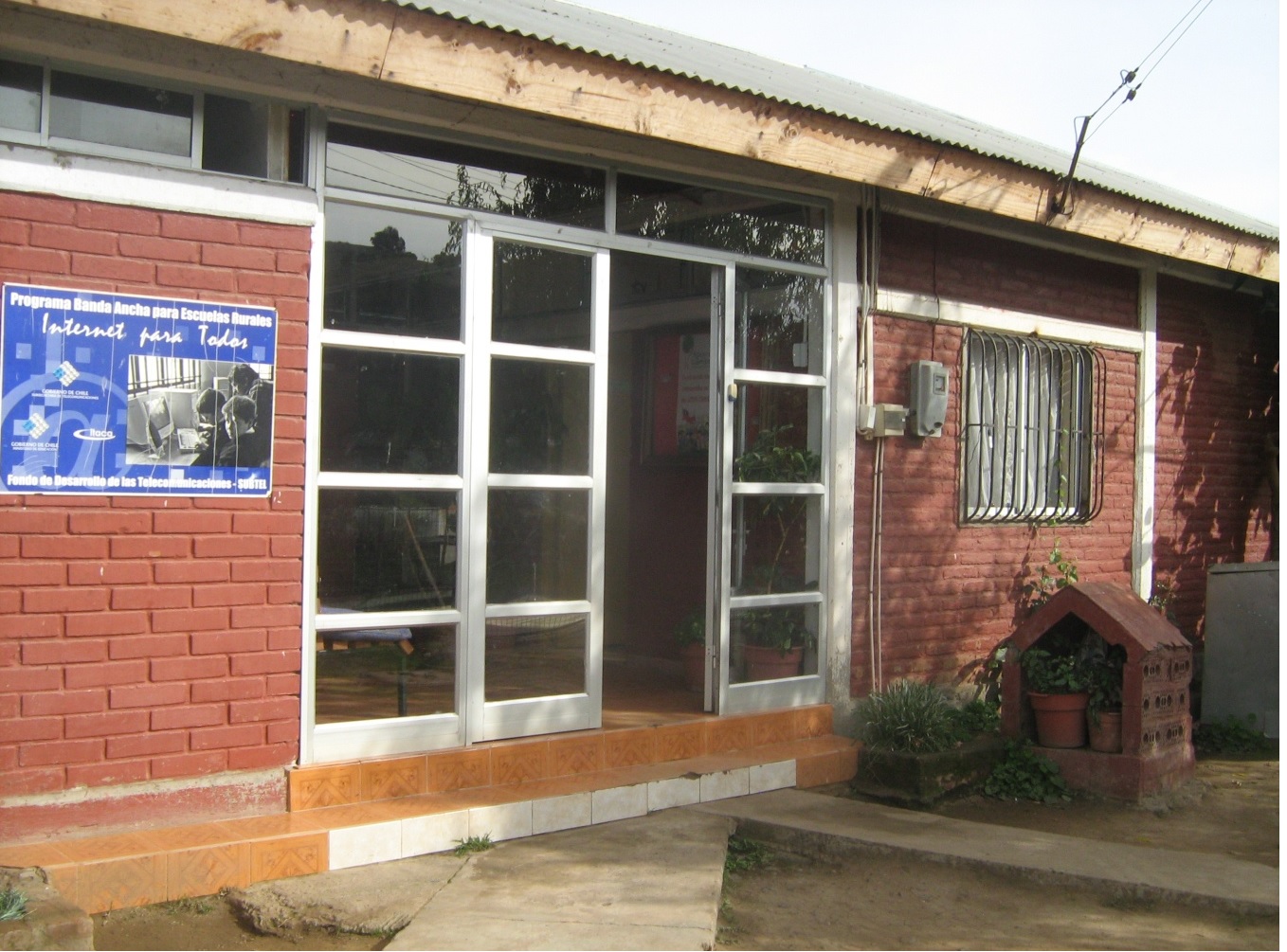 Escuela Basica Confederacion Helvetica