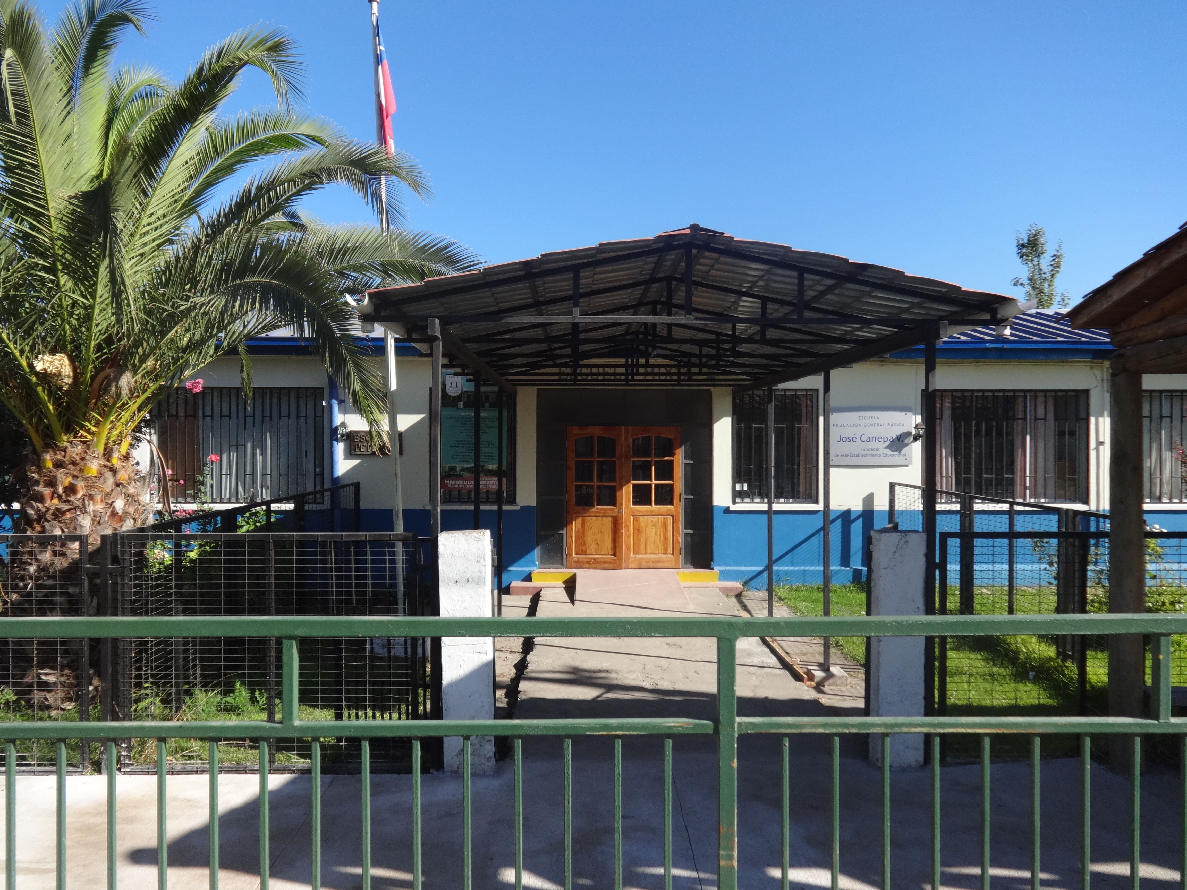 Escuela Jose Canepa Vaccarezza