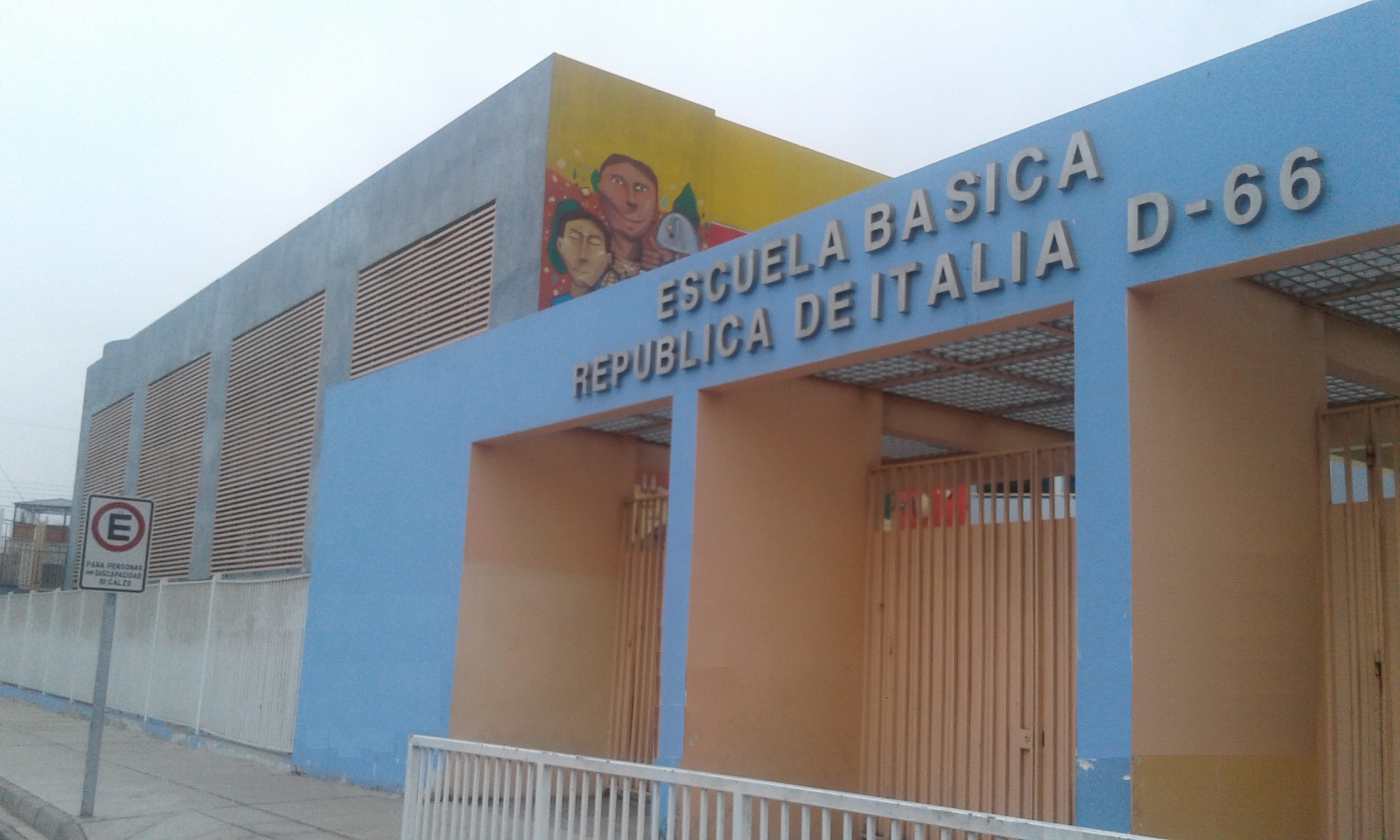 Escuela Republica De Italia