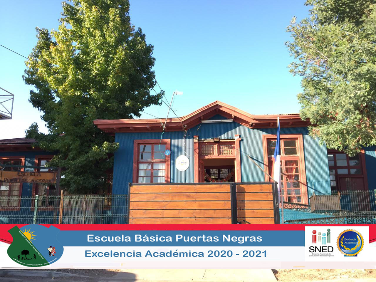 Escuela Basica Puertas Negras