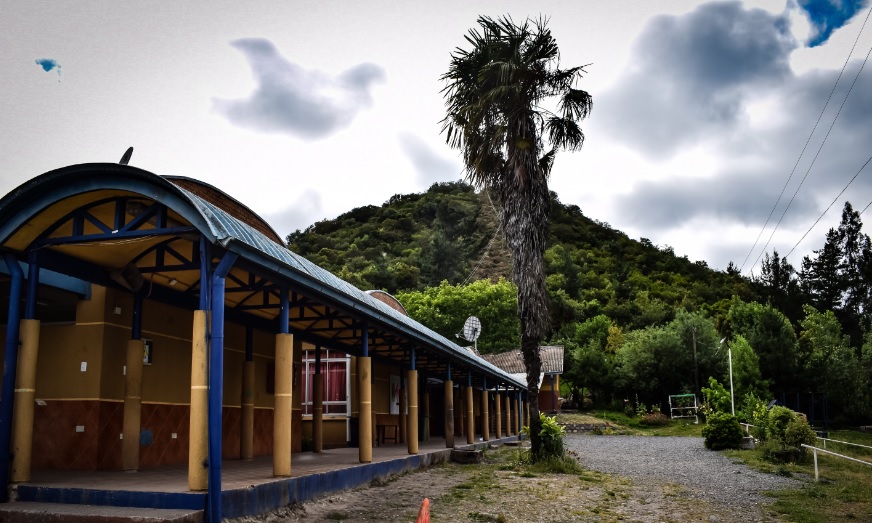 Escuela Bajo Perquin