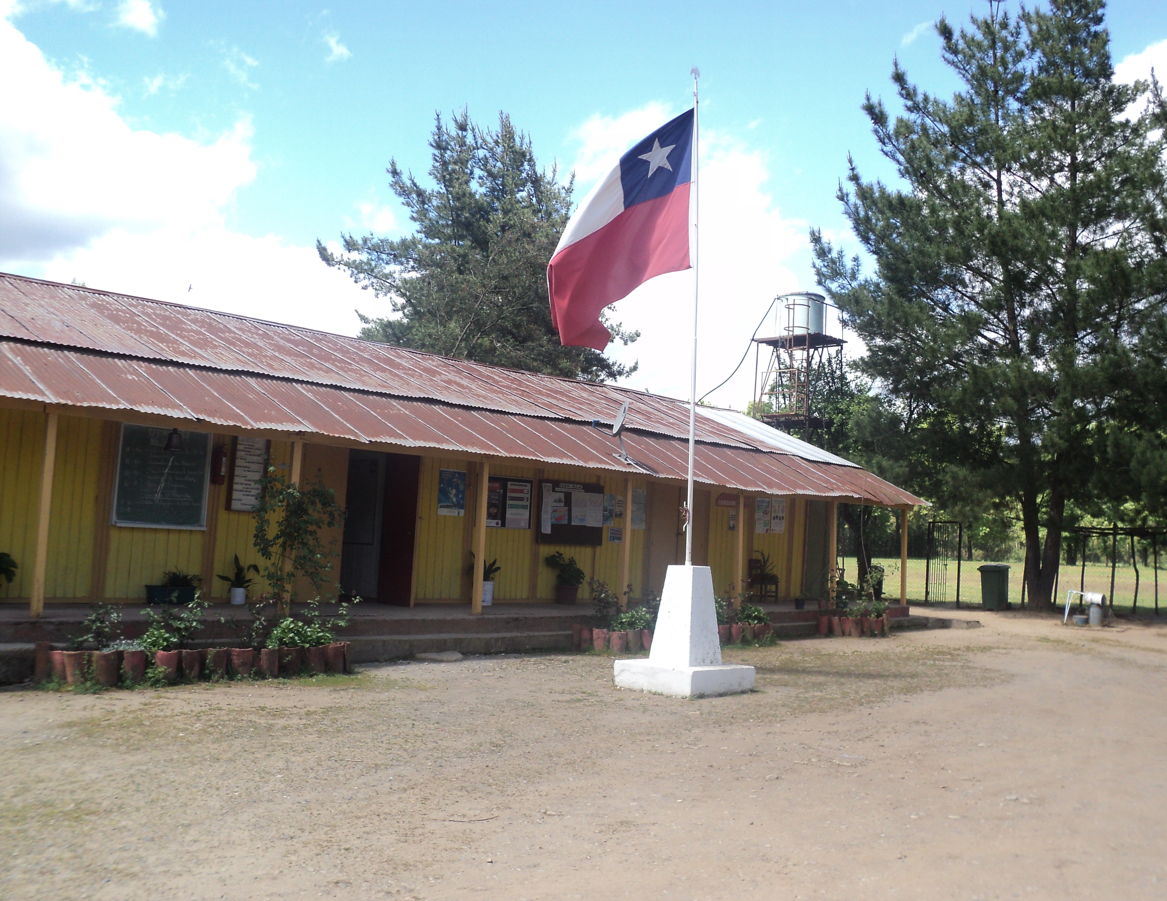 Escuela Violeta Parra