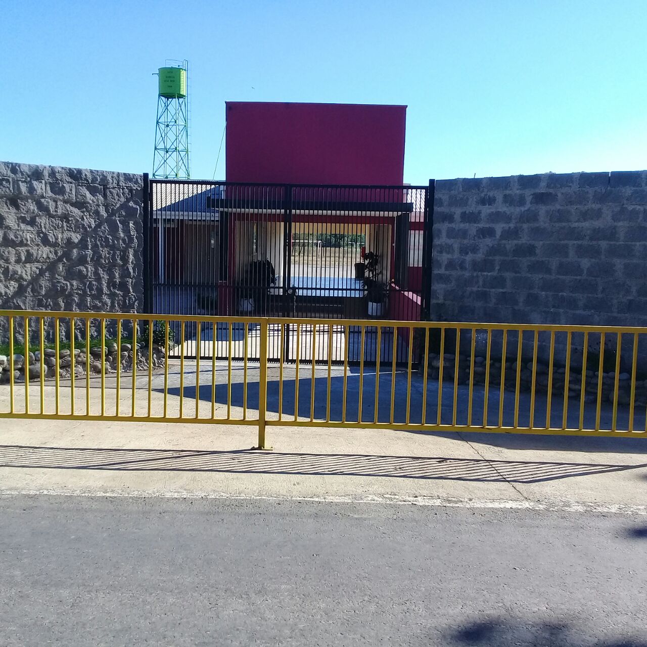 Escuela Luis Pereira Iniguez