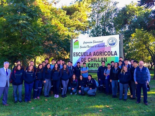 Liceo Bicentenario De Excelencia Agrícola De Chillán - Cato
