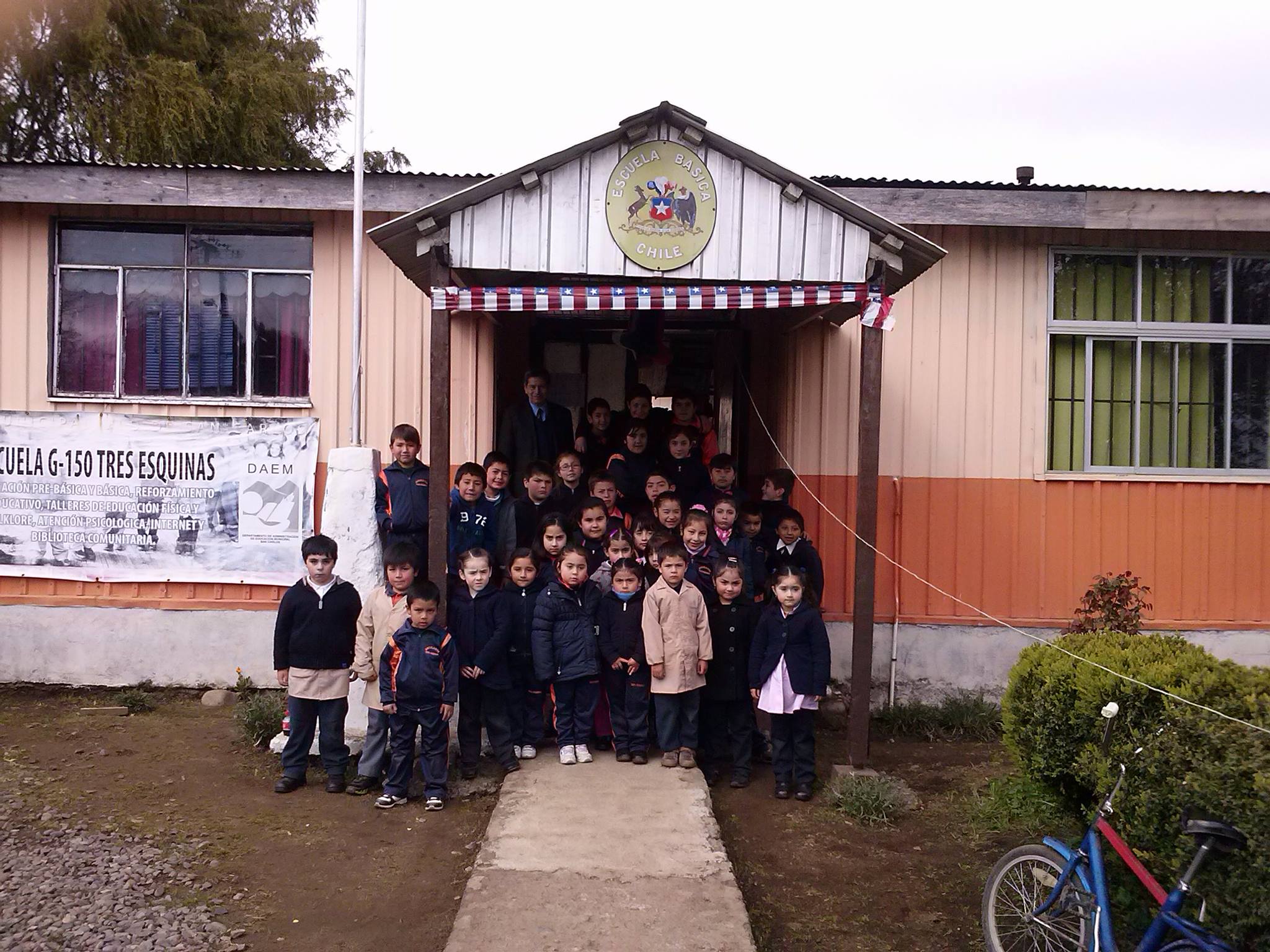 Escuela Tres Esquinas