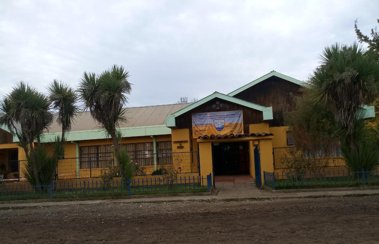 Escuela Puertas De Virguin