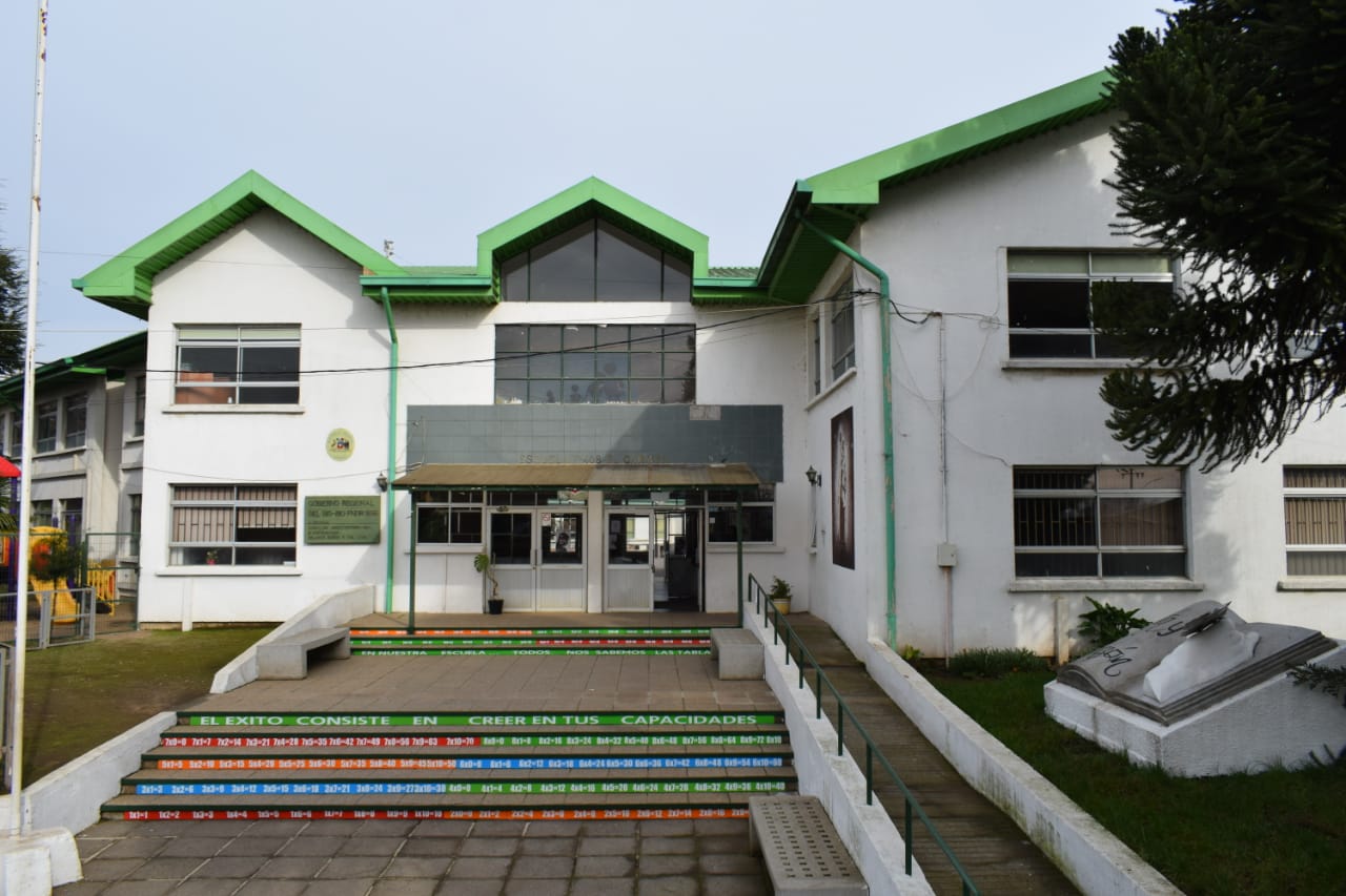 Escuela Virgen Del Carmen