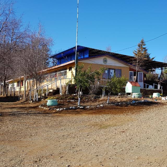 Escuela Basica Monte El Leon