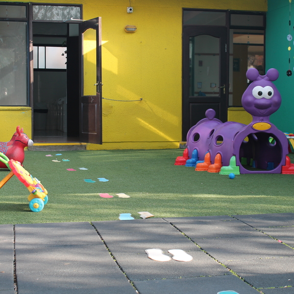 Jardín Infantil Y Sala Cuna Valle Encantado