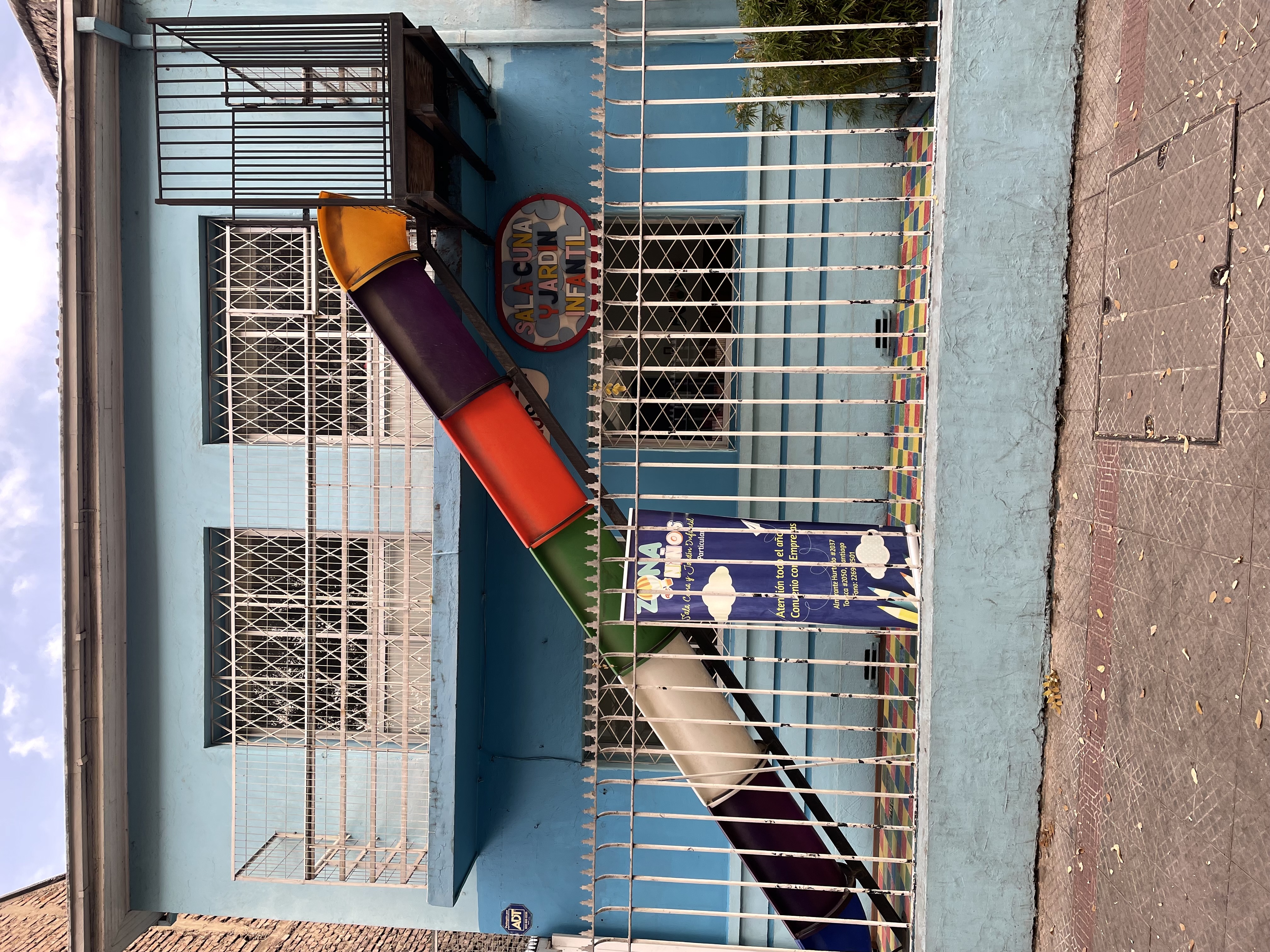 Sala Cuna Y Jardín Infantil Zona De Niños