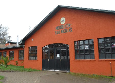 Escuela Basica Monteleon