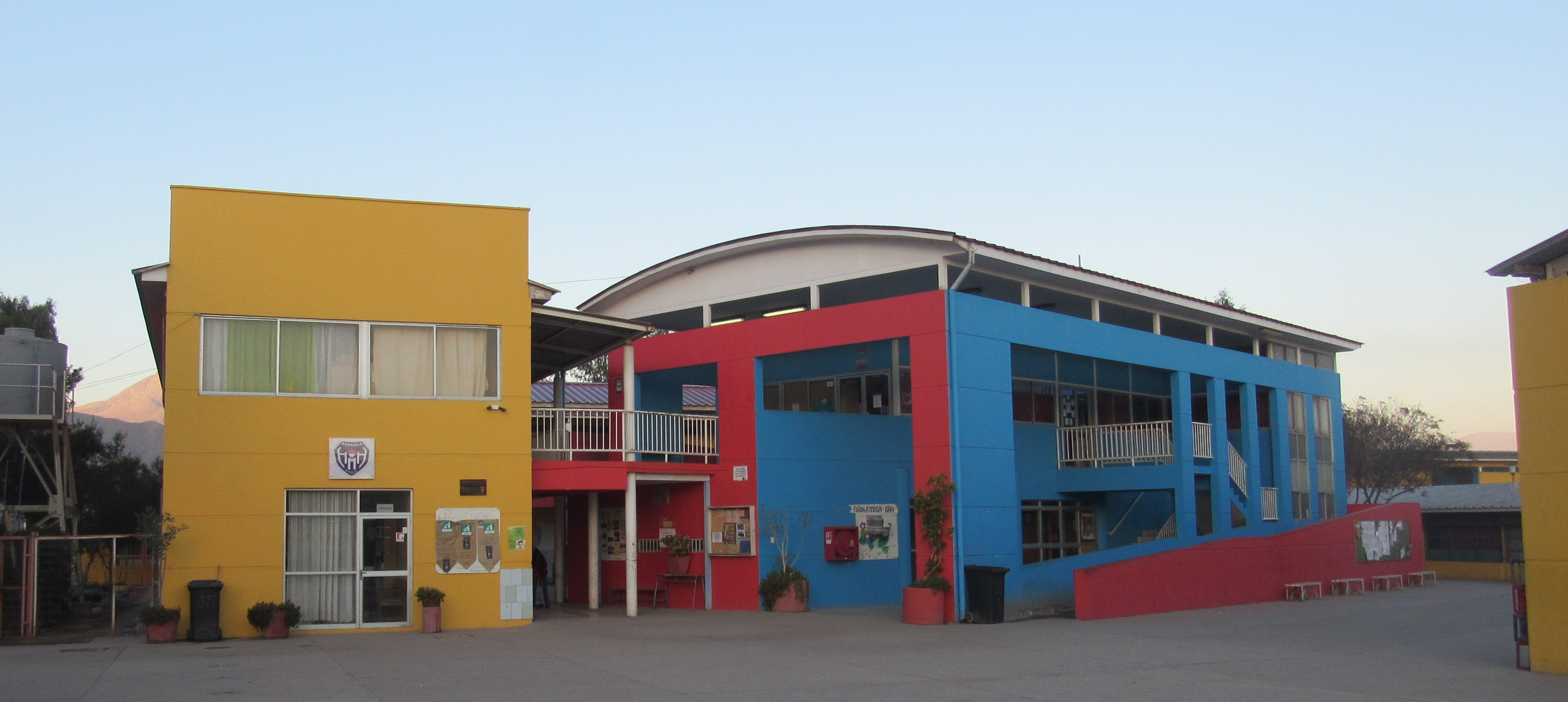 Escuela Hernán Márquez Huerta