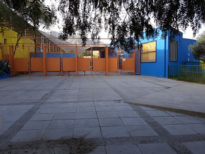 Escuela Luis Uribe Orrego