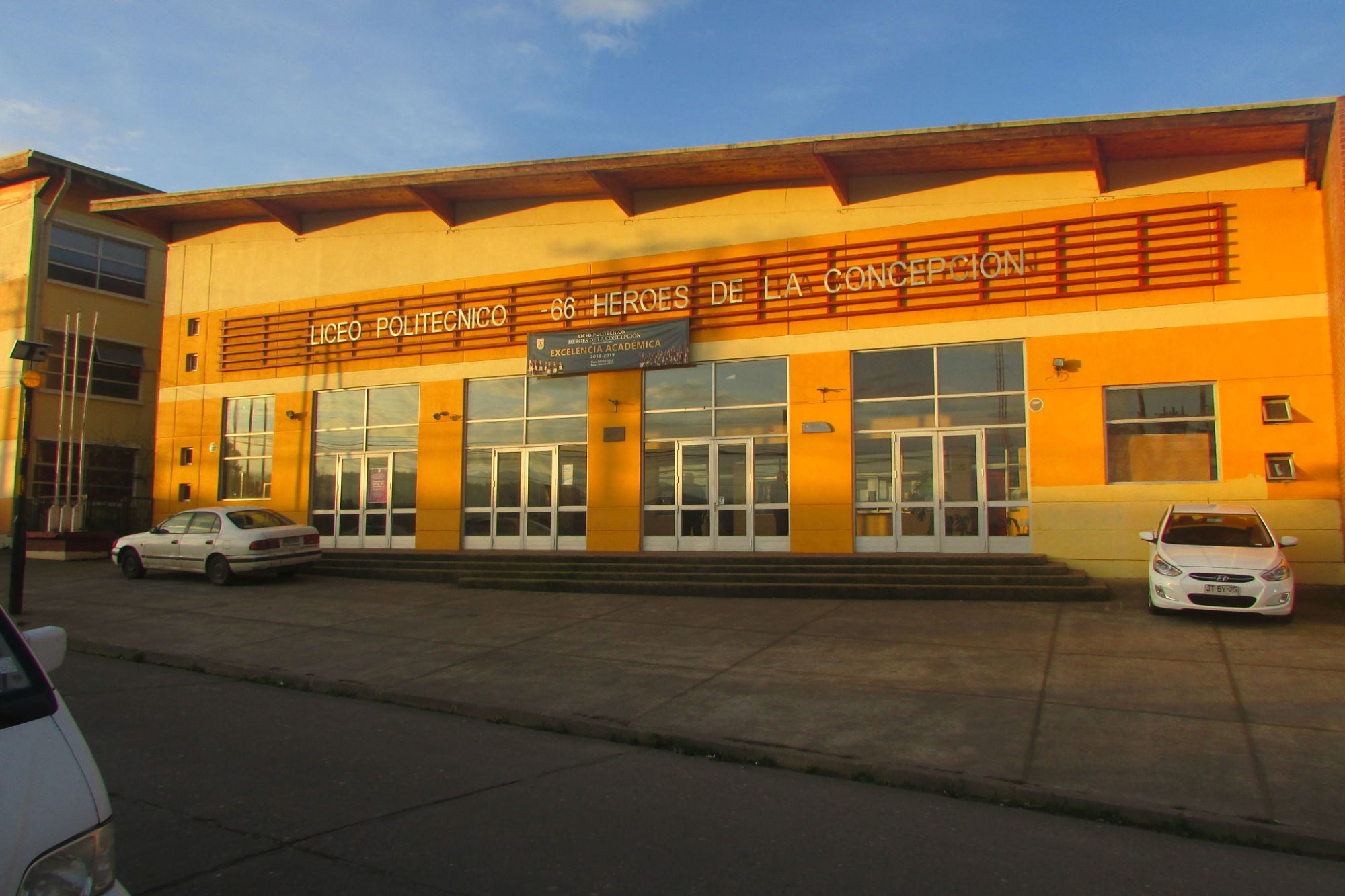 Liceo Bicentenario Politecnico Heroes De La Concepción