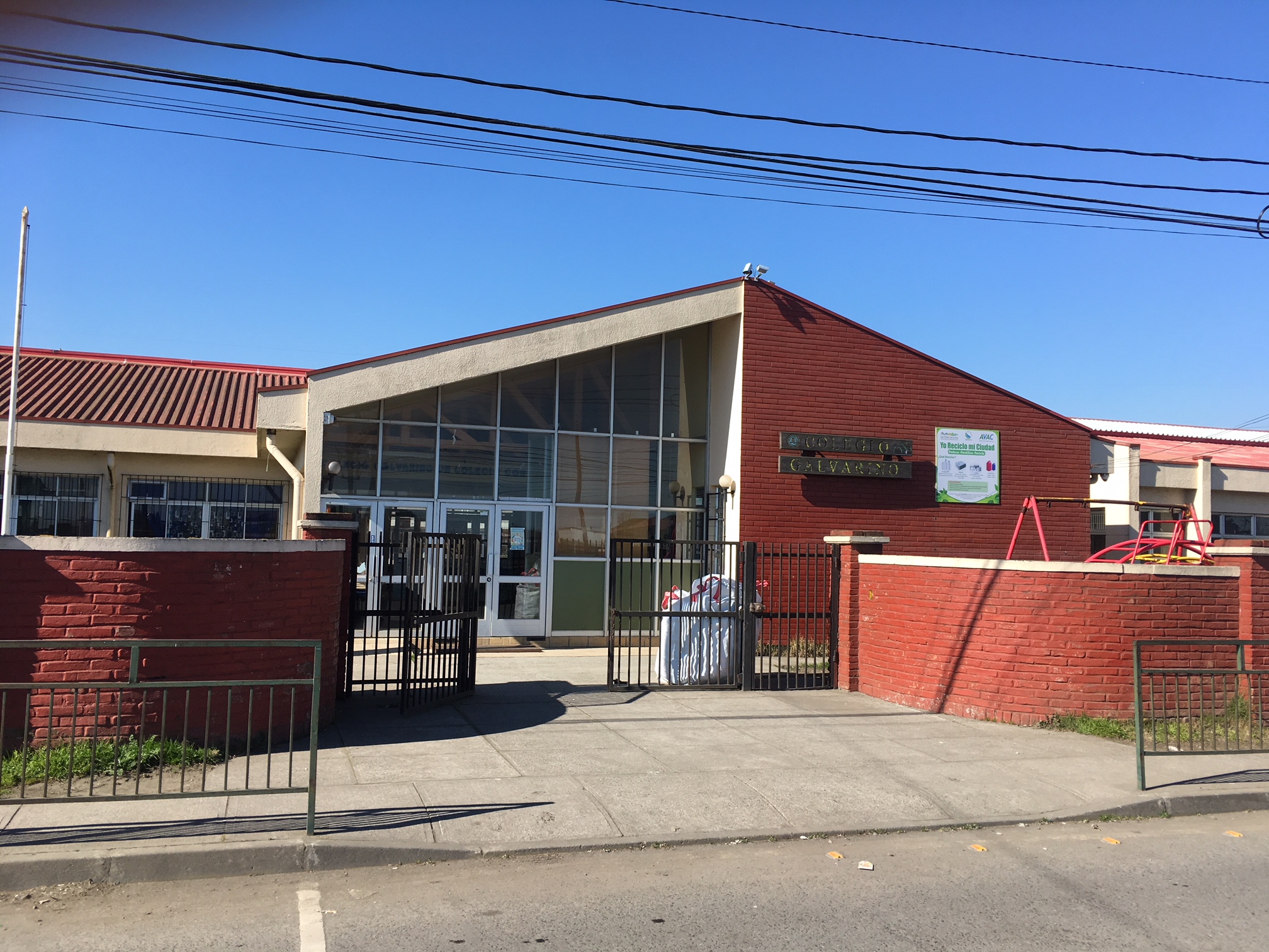 Colegio Galvarino De Lomas Coloradas