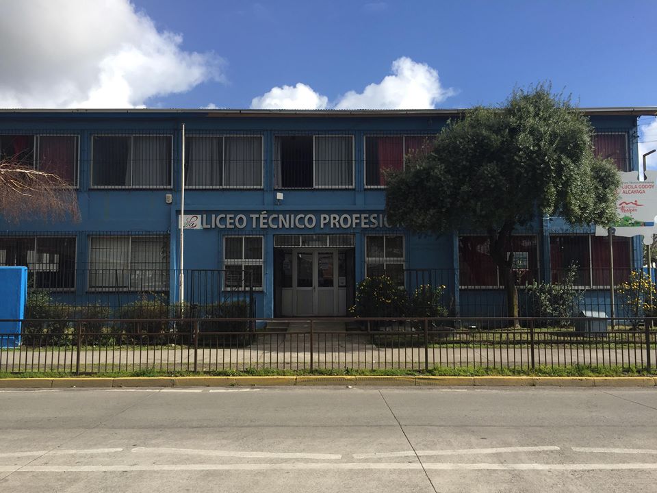 Liceo Técnico Profesional Lucila Godoy Alcayaga