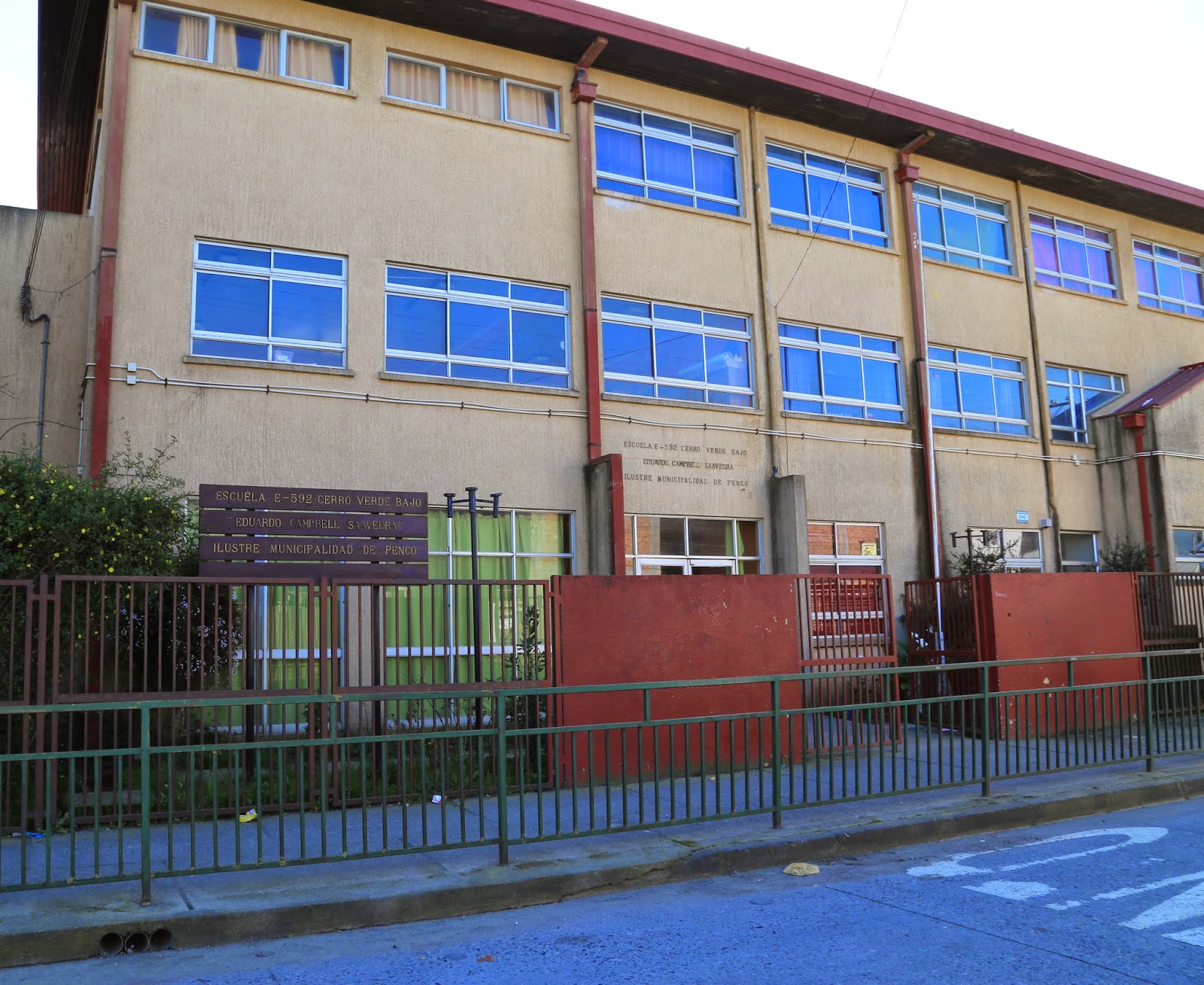 Escuela Eduardo Cambell Saavedra