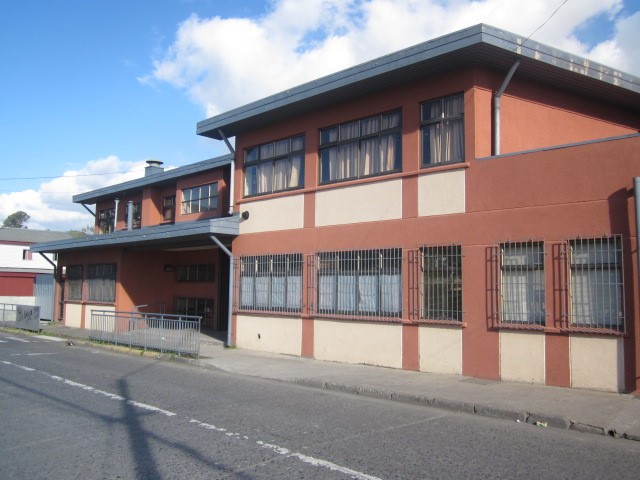 Escuela Almirante Patricio Lynch