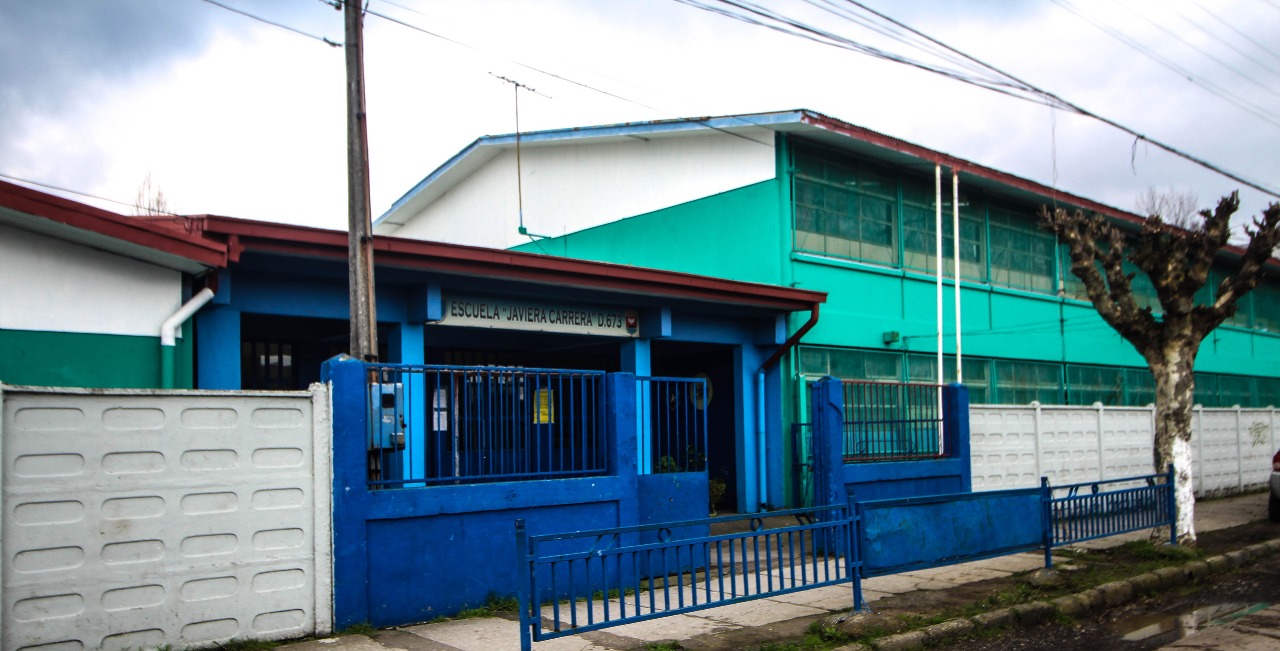 Escuela Basica Javiera Carrera
